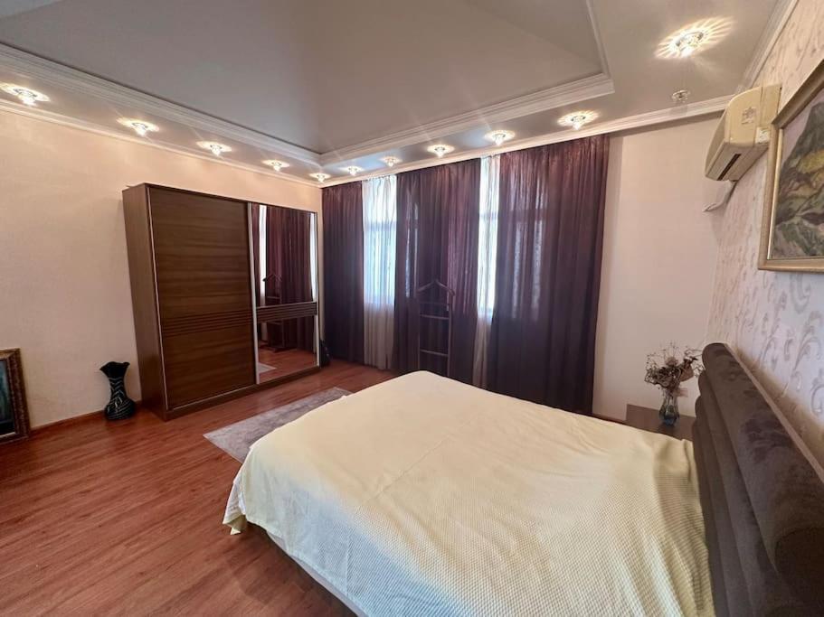 Villa with Pool, Sauna and Billiard