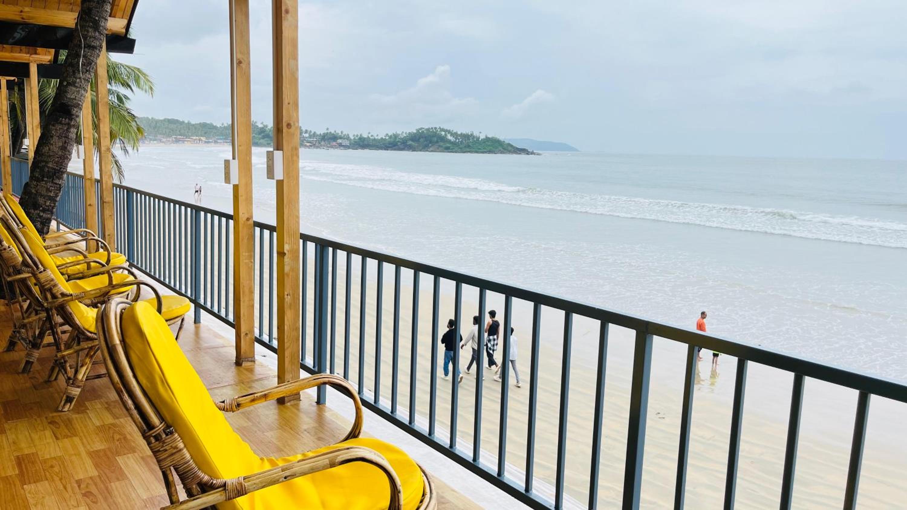 Sameer beachfront Cottages, Palolem