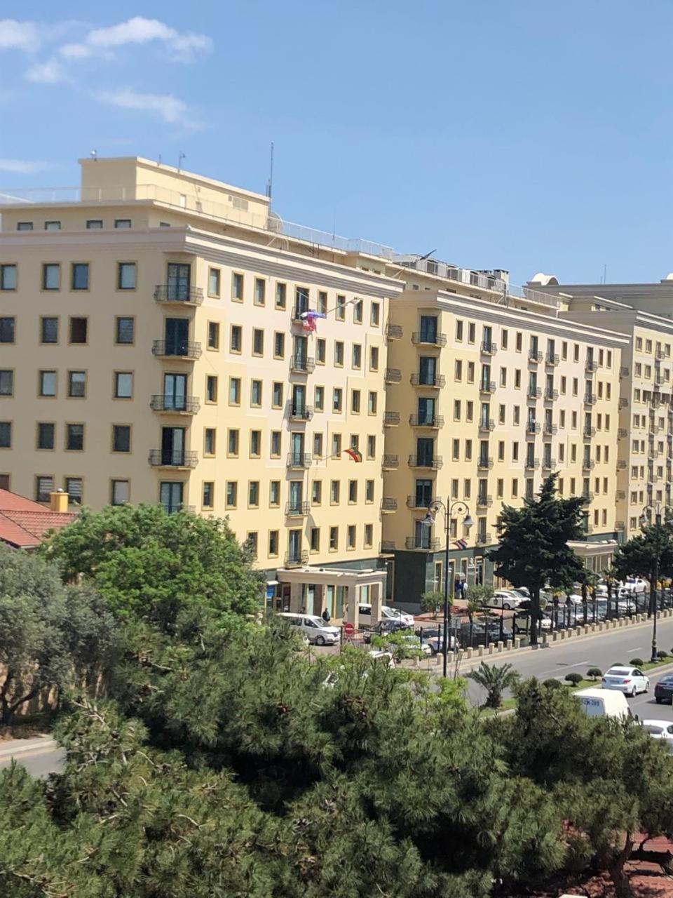 Baku Apartment, near Hyatt Regency
