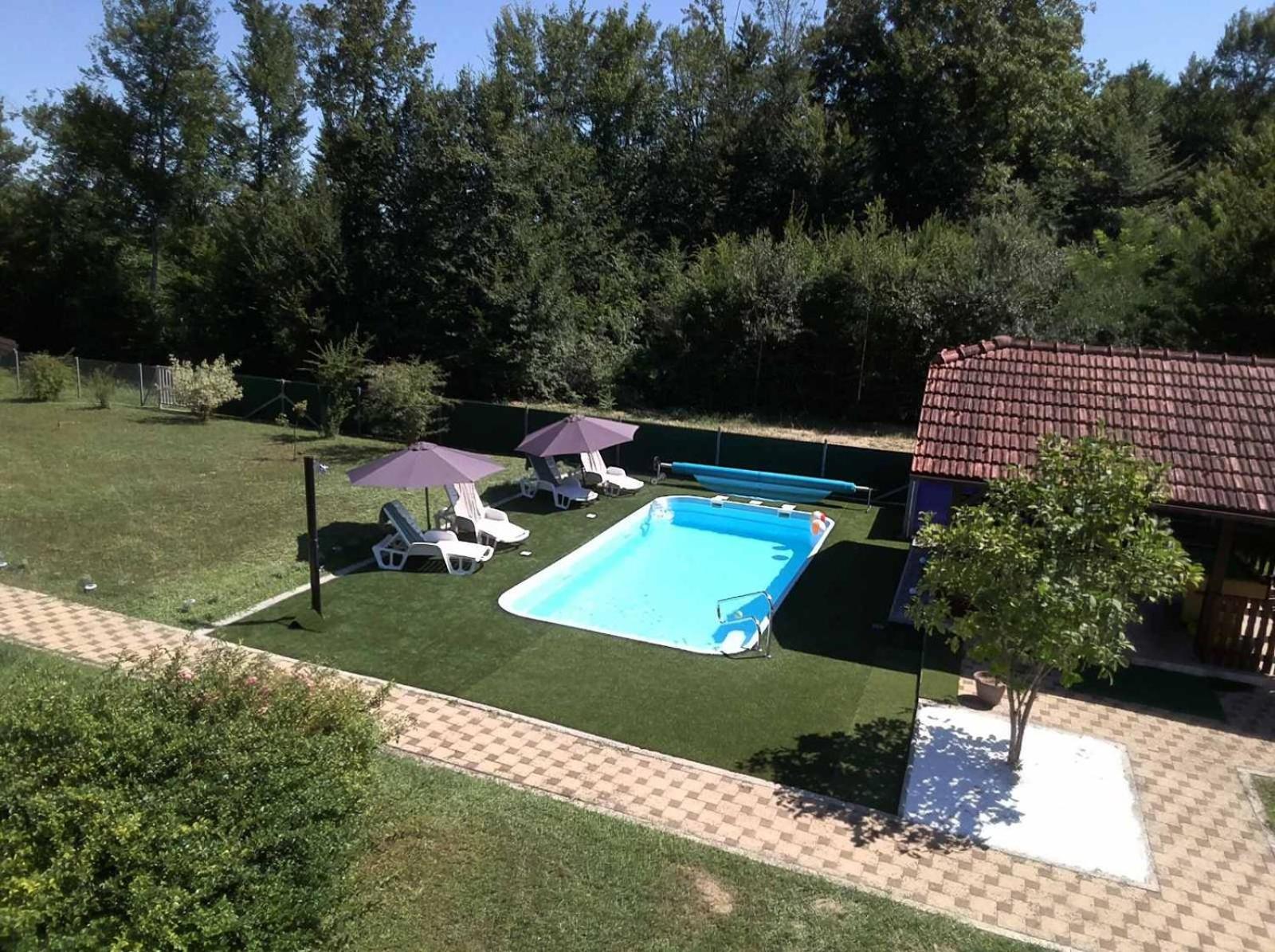 Rural Holiday House Monto view 2