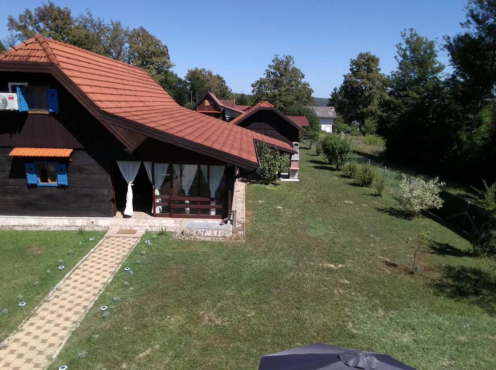 Rural Holiday House Monto view 4