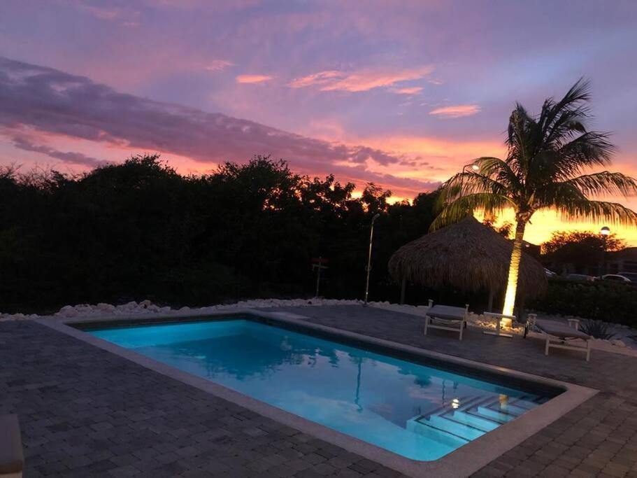Luxe villa op Coral Estate 1 min lopen van zee