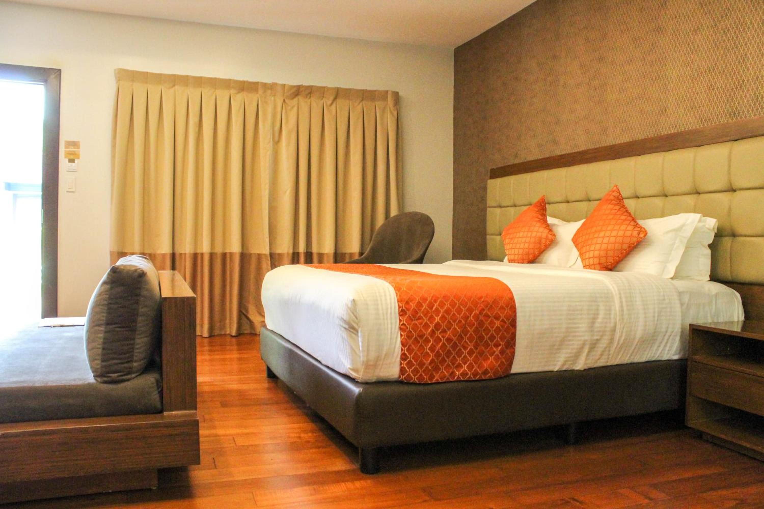 Coron Soleil Garden Resort