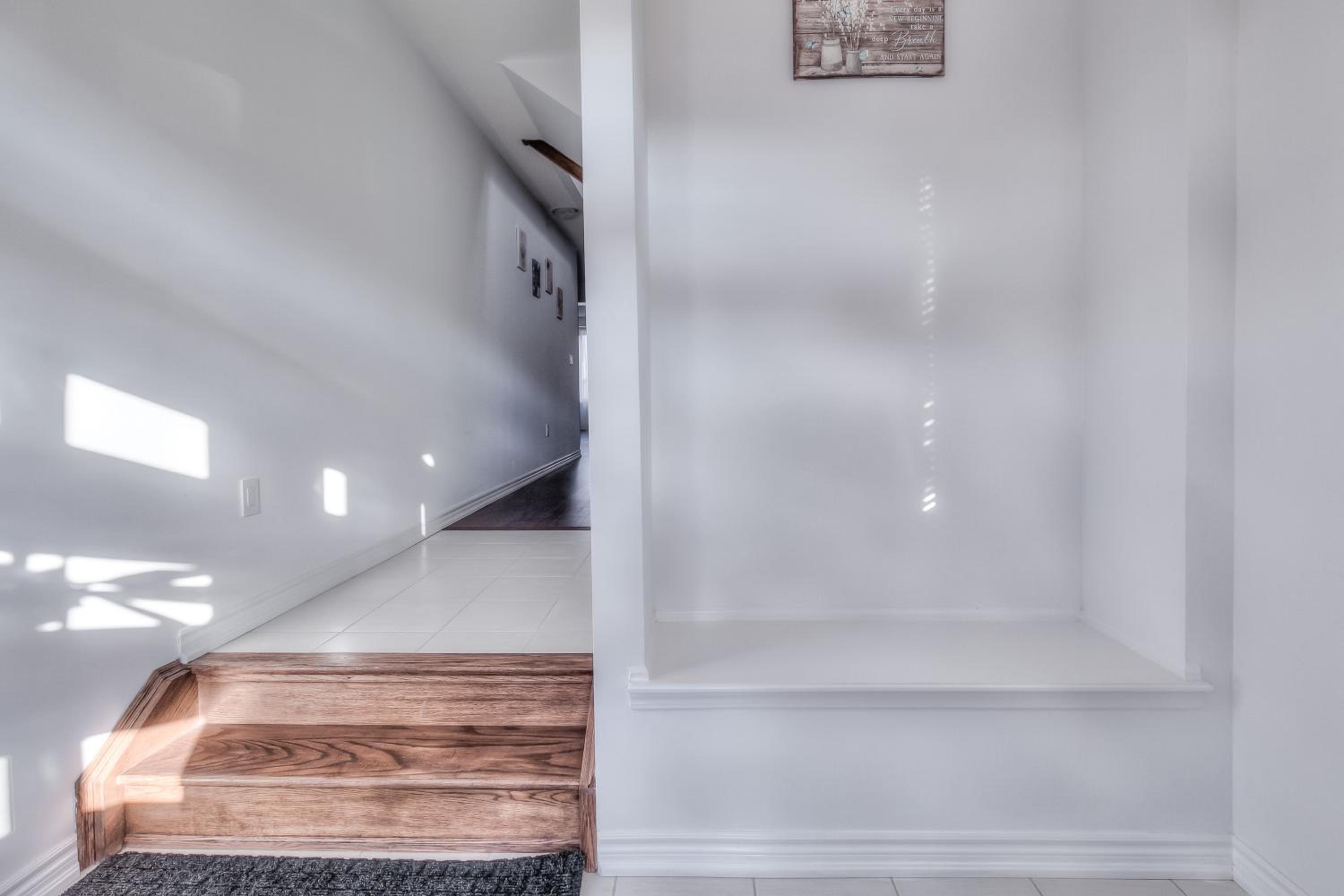 Spacious & Stylish 4BR Villa-Sleep 9-Free Parking