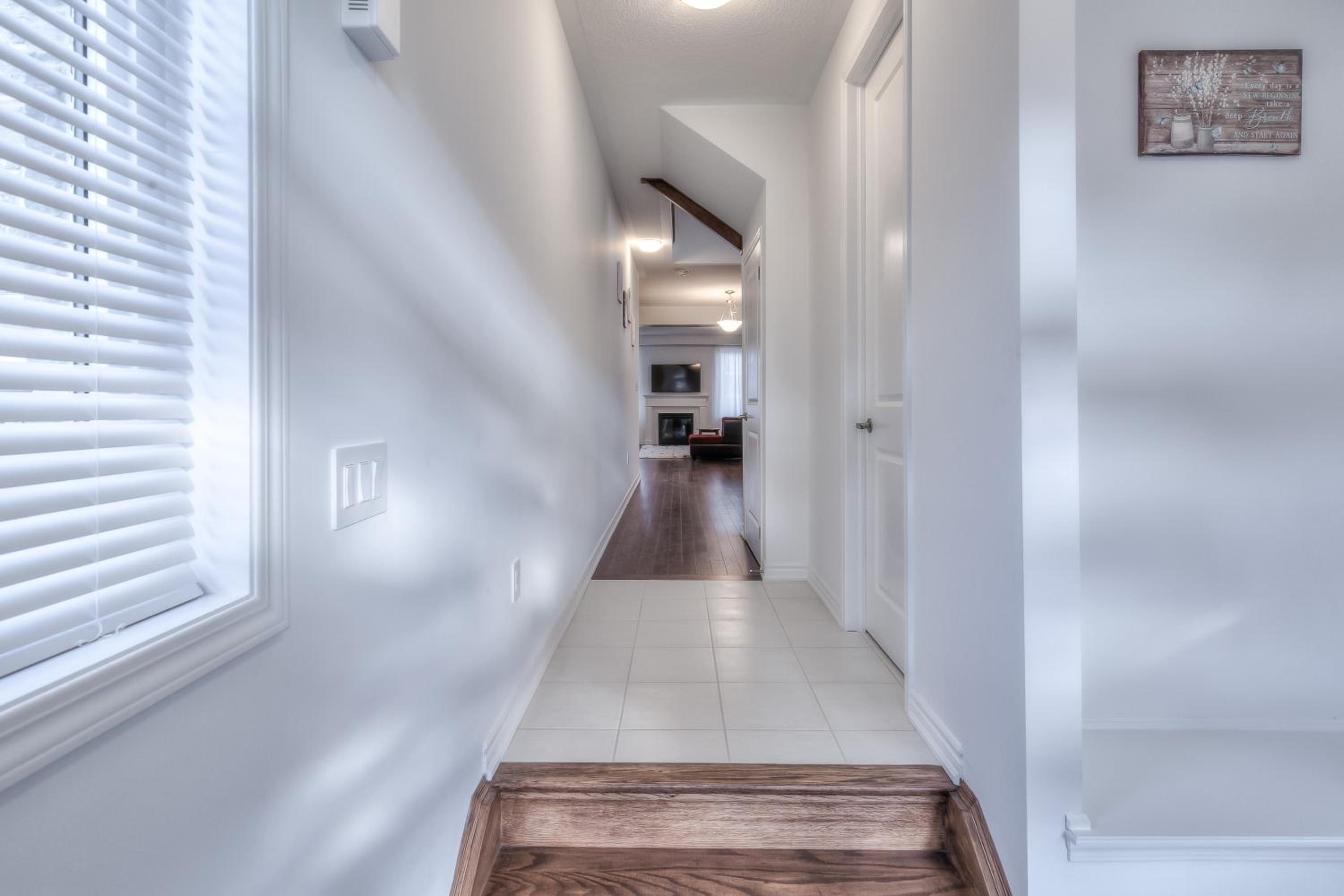Spacious & Stylish 4BR Villa-Sleep 9-Free Parking