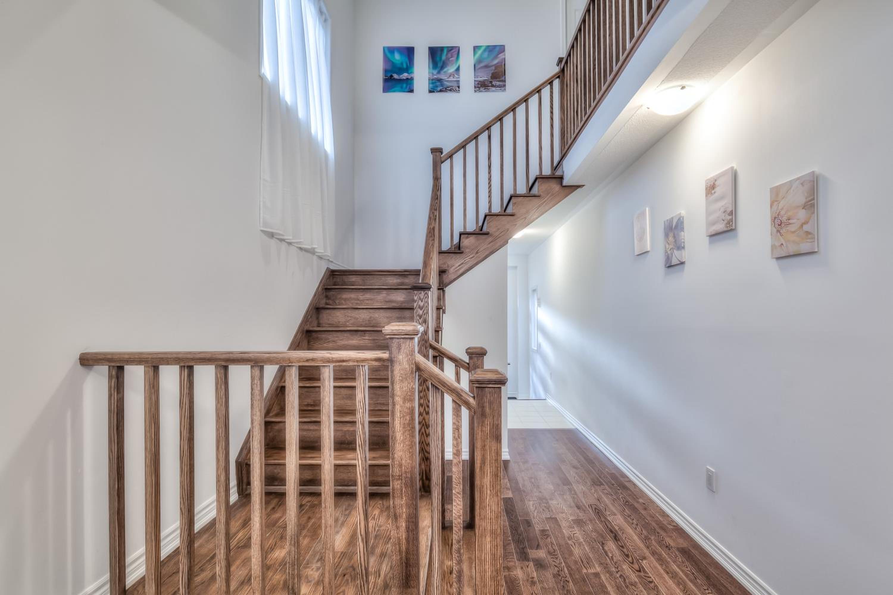 Spacious & Stylish 4BR Villa-Sleep 9-Free Parking