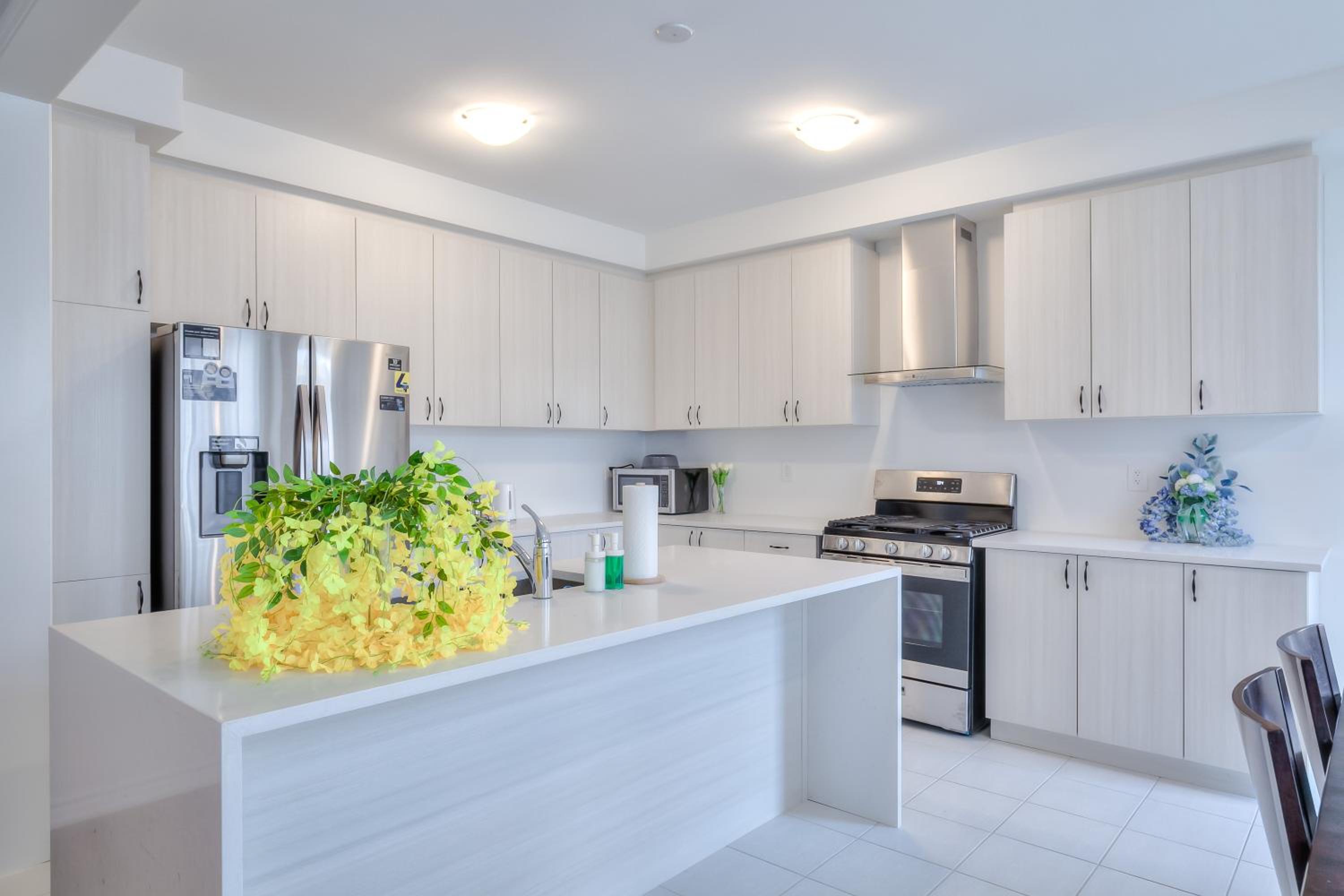 Spacious & Stylish 4BR Villa-Sleep 9-Free Parking