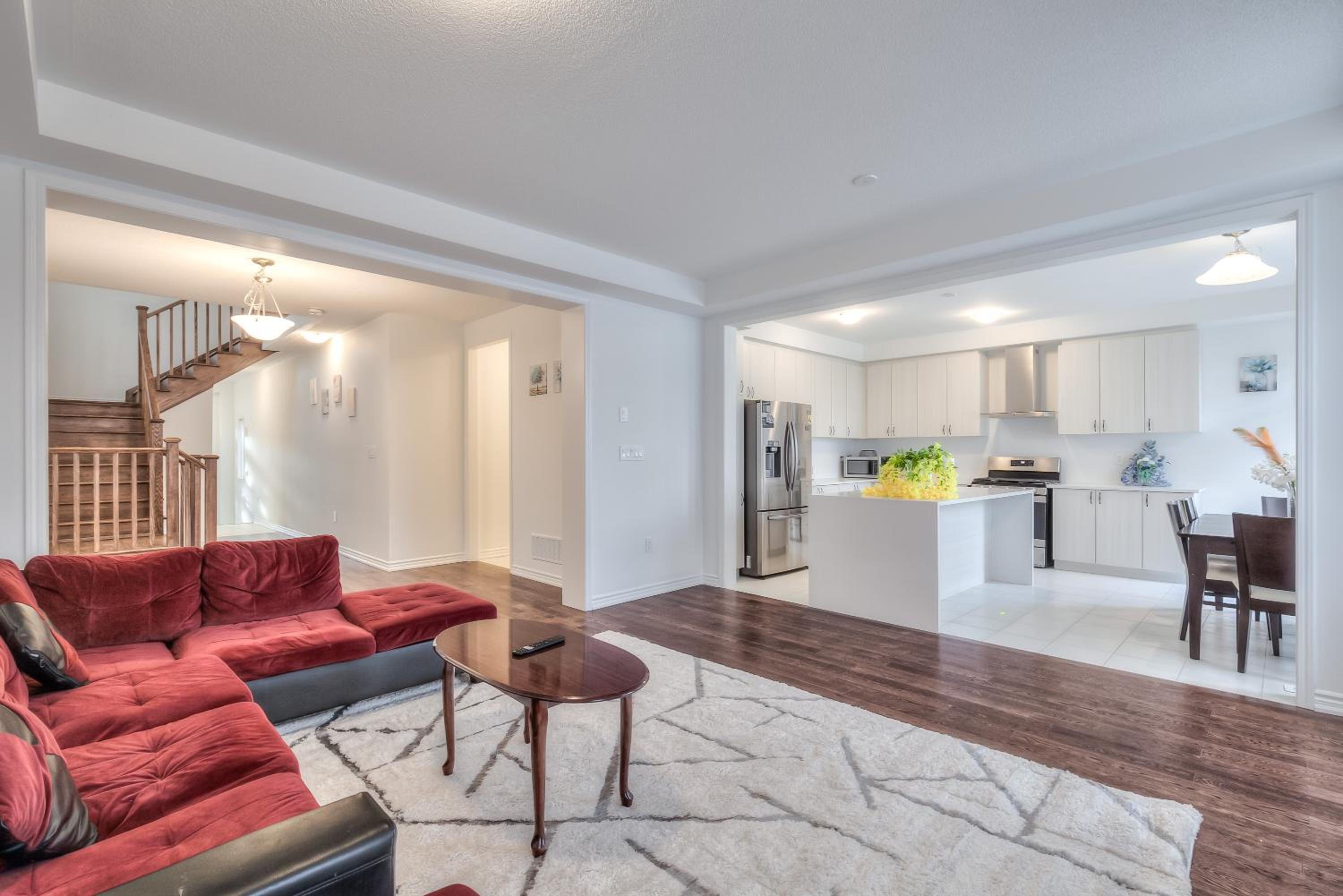 Spacious & Stylish 4BR Villa-Sleep 9-Free Parking