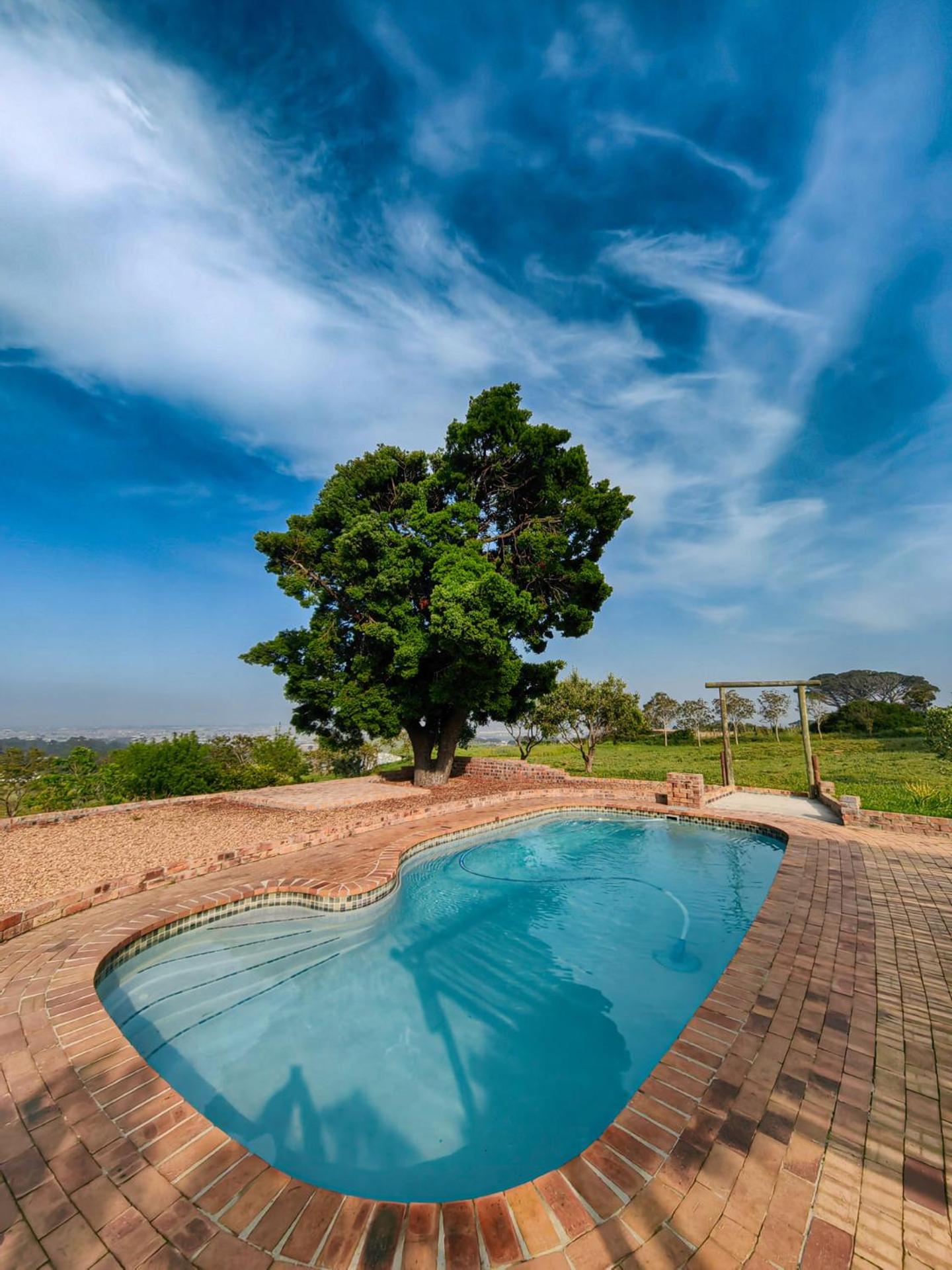 Capelands Wine Farm & Guesthouse