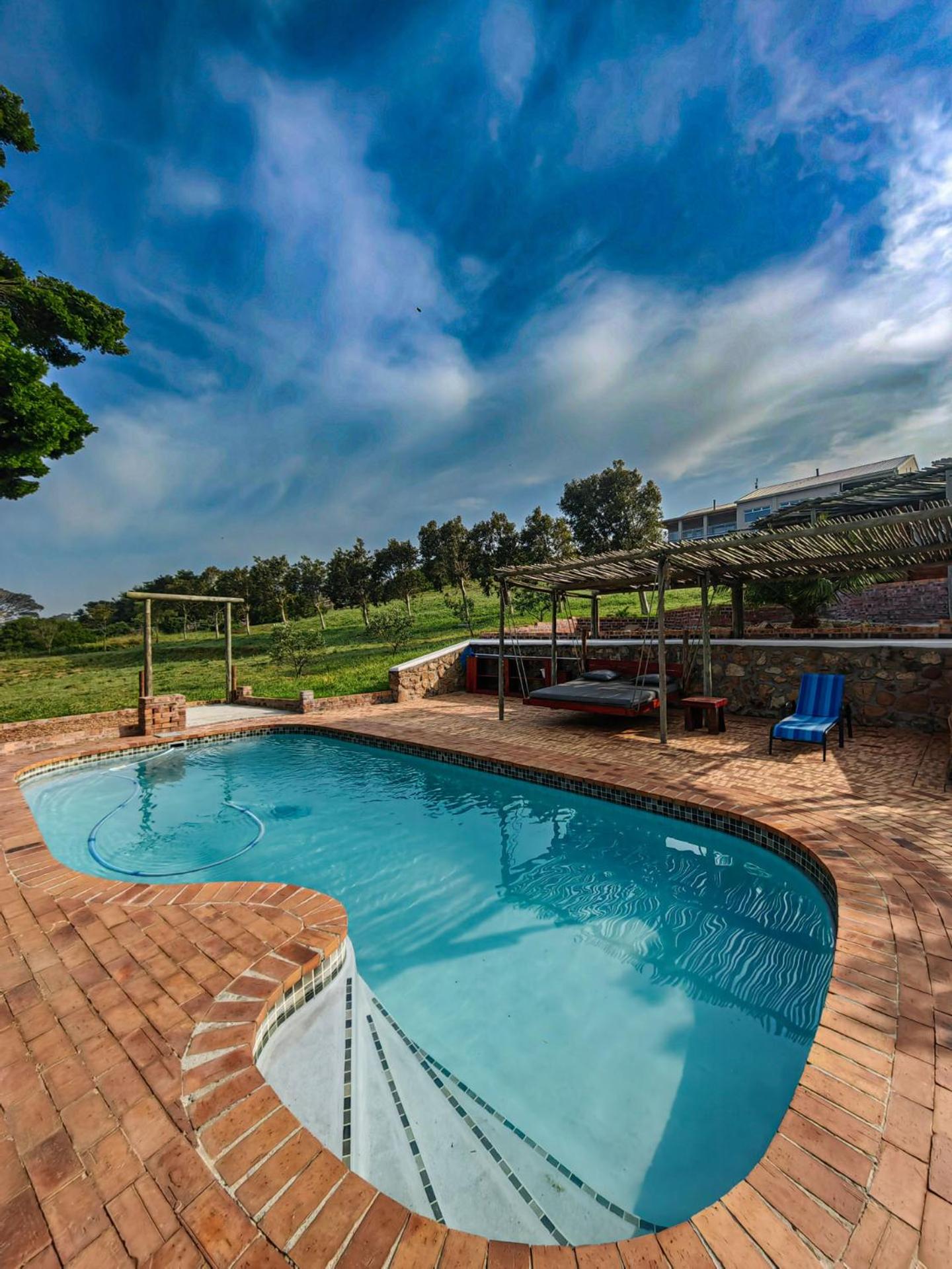 Capelands Wine Farm & Guesthouse