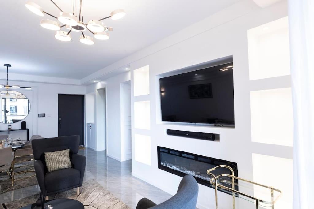 Modern Retreat with Pool and Gym near Yaya Center view 2