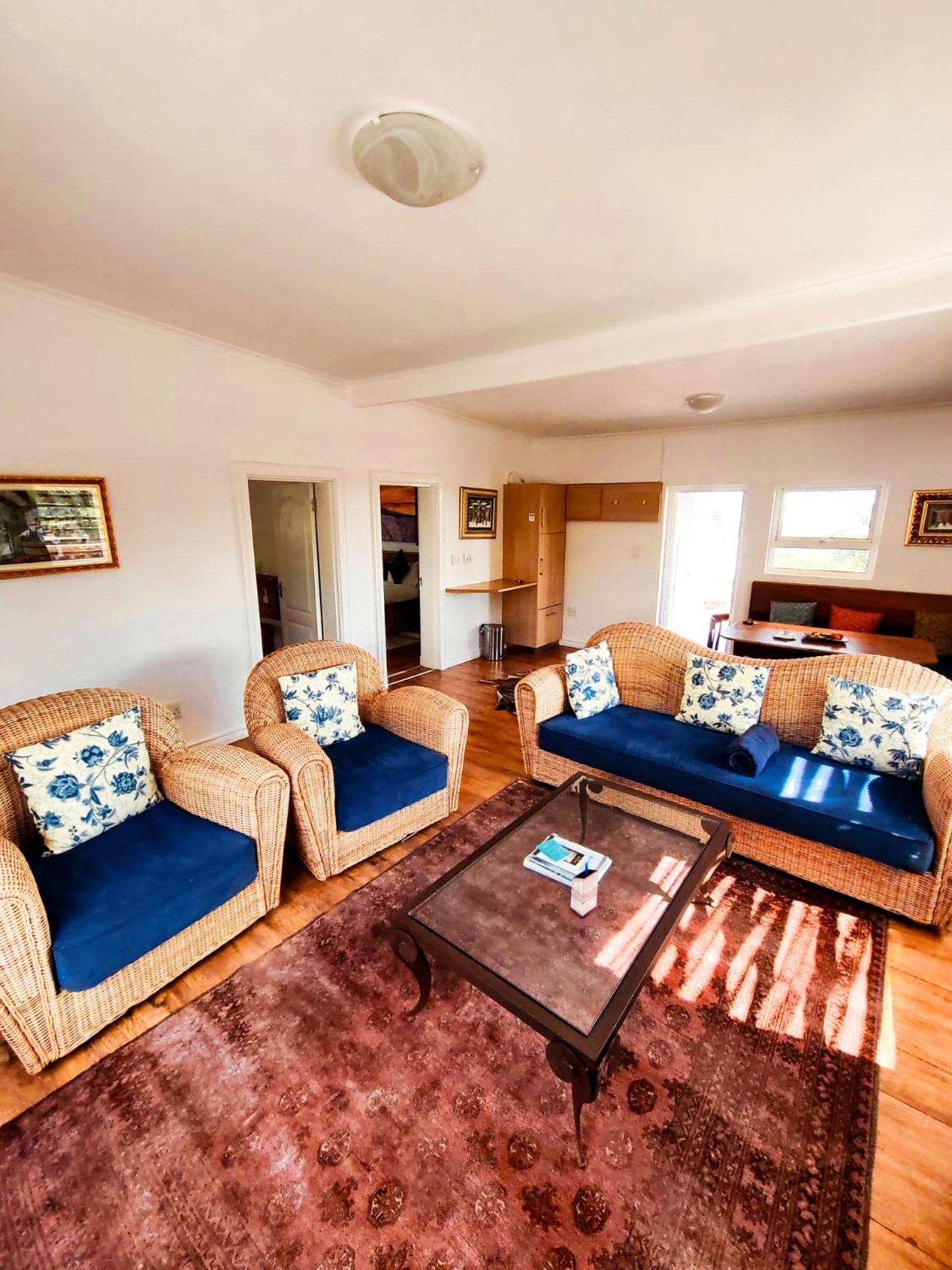 Capelands Wine Farm & Guesthouse