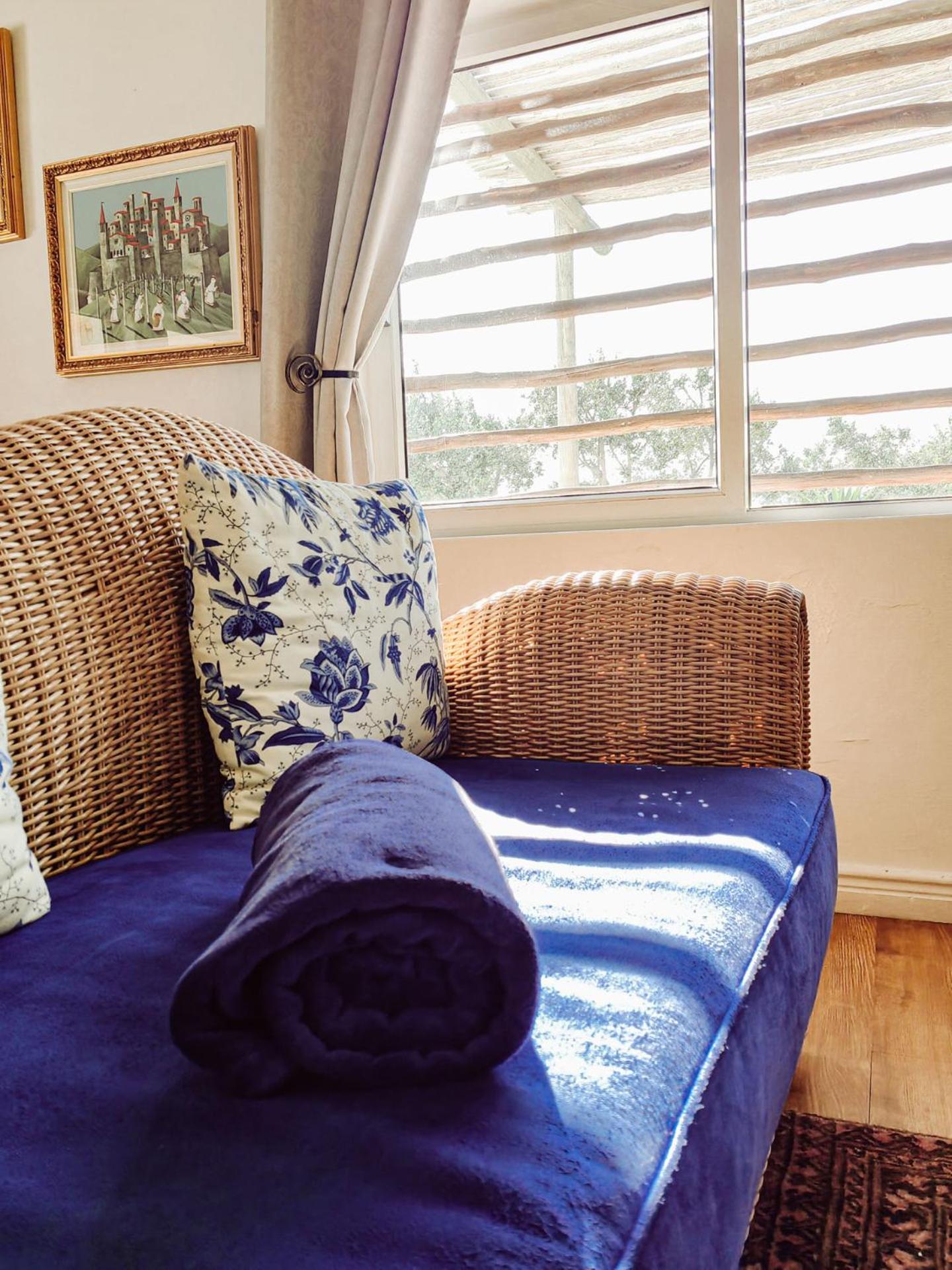 Capelands Wine Farm & Guesthouse