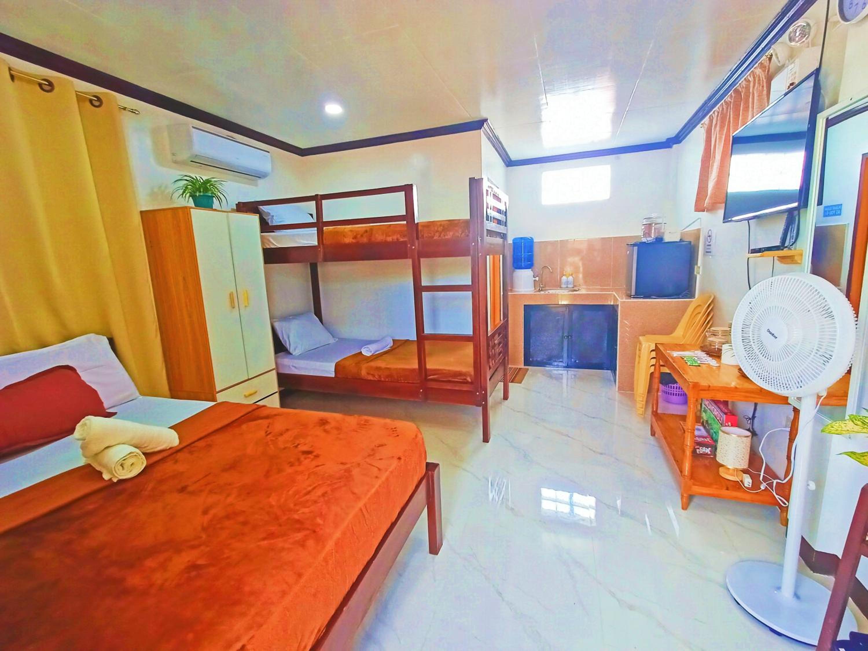 Virginia Homestay, North Siargao view 5