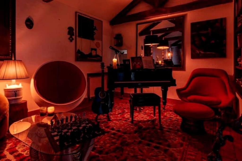 lounge