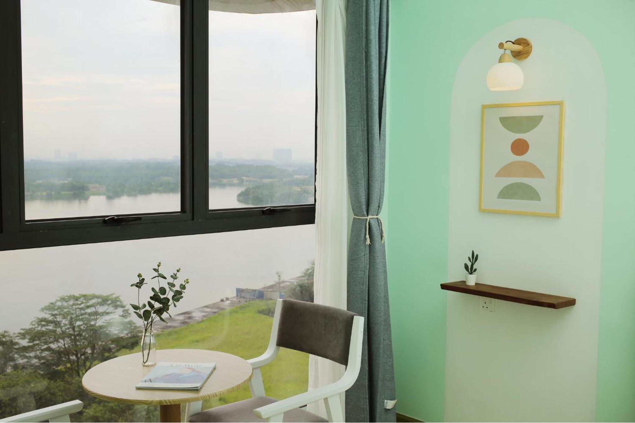 Danga Bay - 3BR Full Seaview - Luxe Balcony Bliss