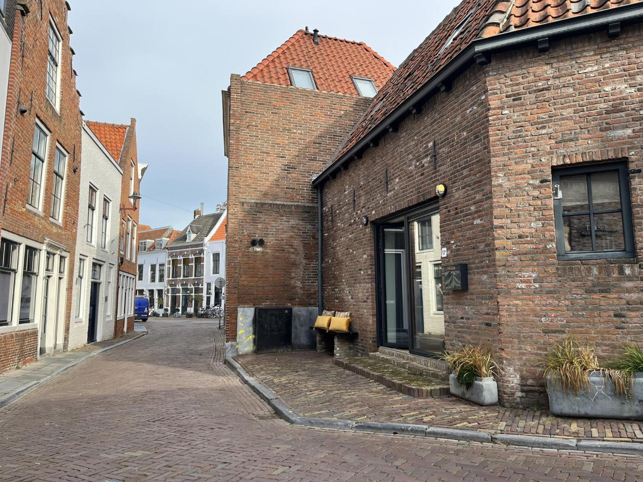 Photo 18