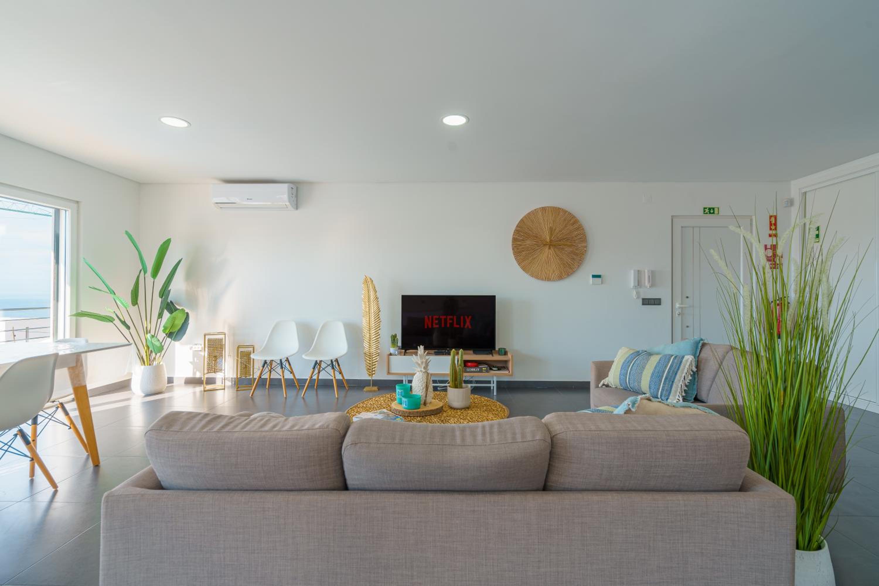 Silver Villa with ocean view