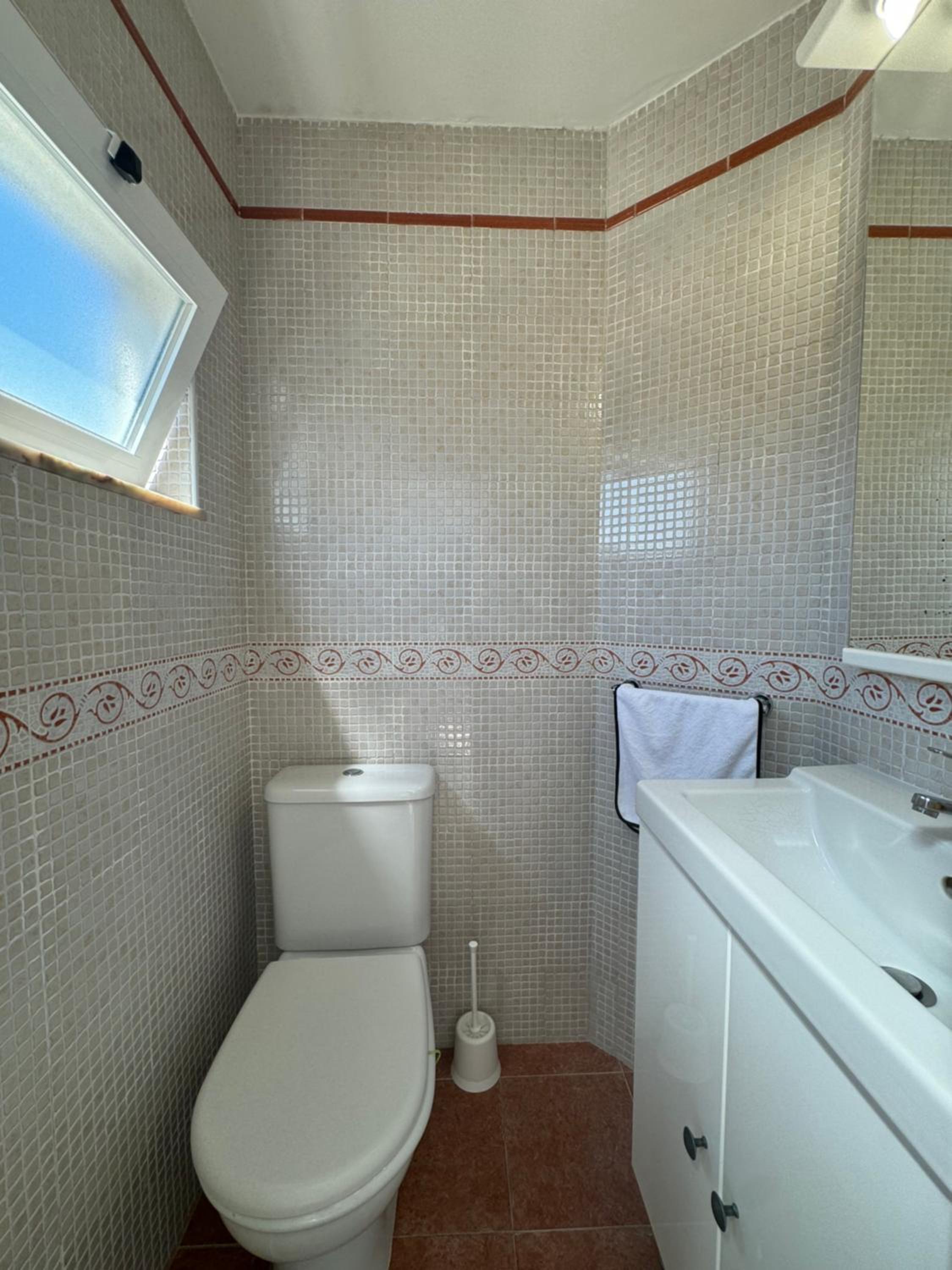 Anjos Station Lisbon Hostel