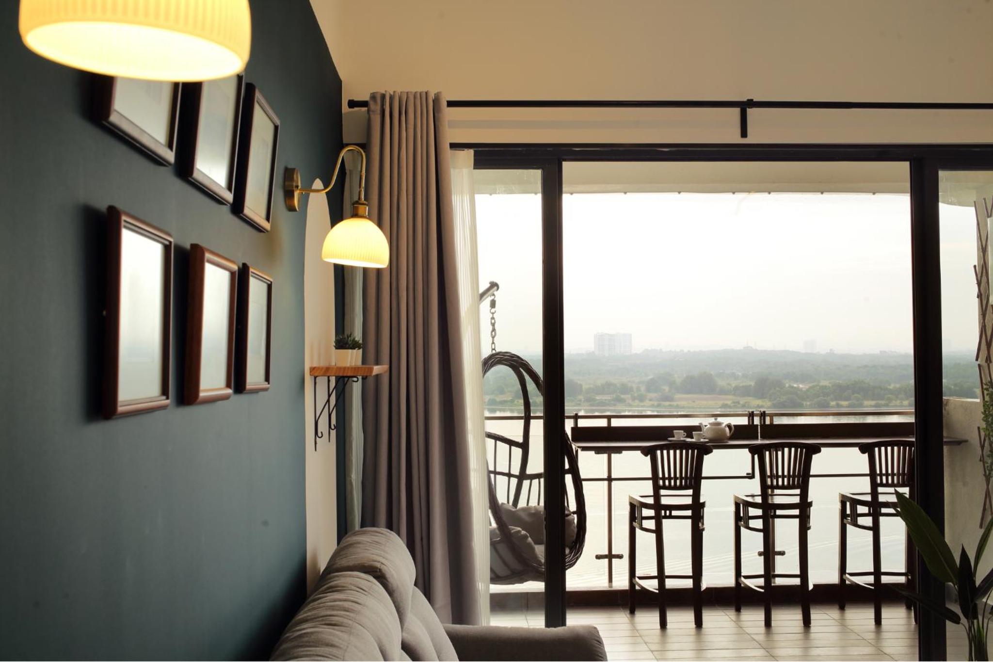 Danga Bay - 3BR Full Seaview - Luxe Balcony Bliss