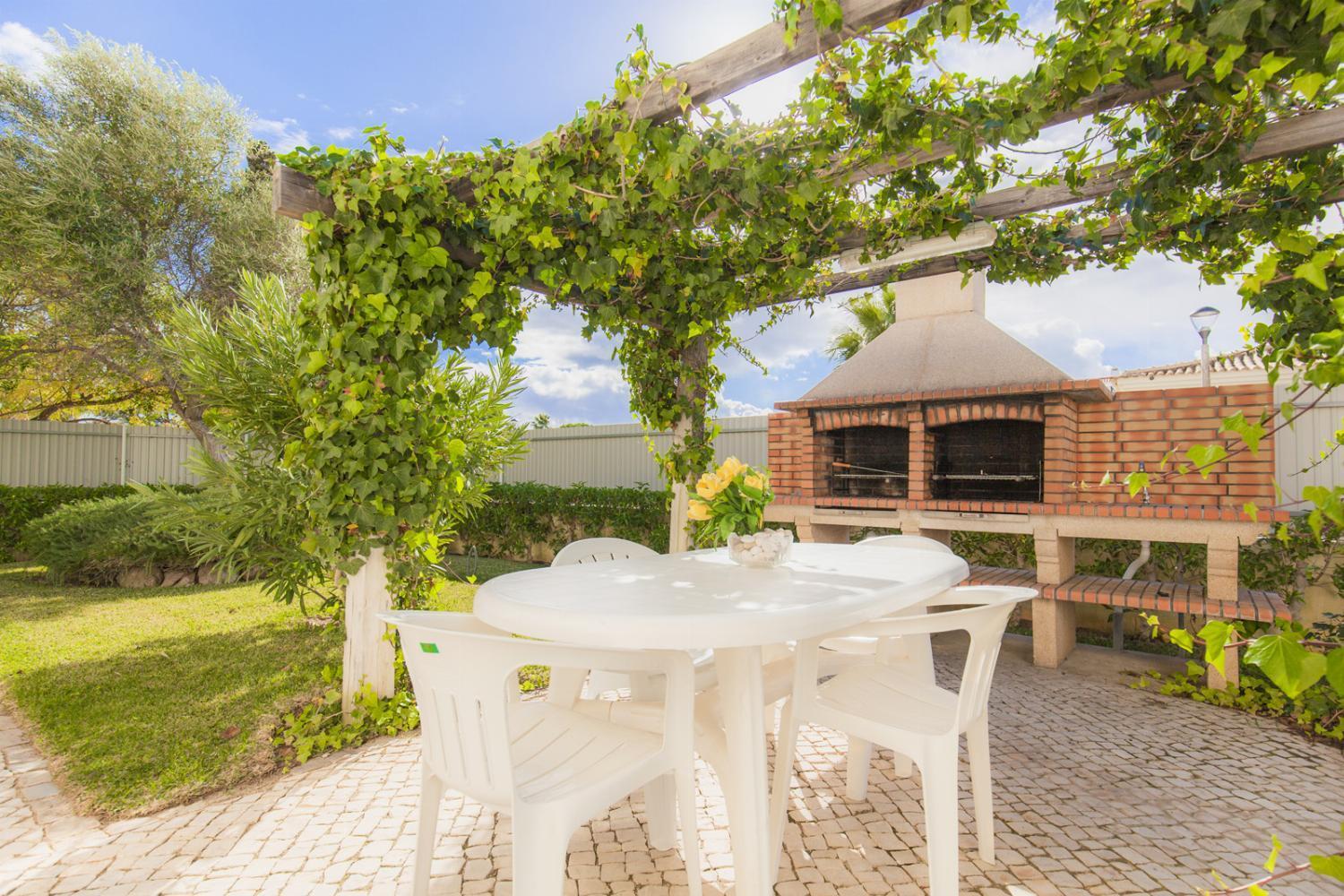 Villa Coute Real view 3