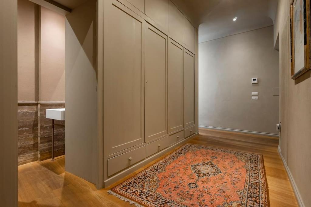 Golden Luxe - Lux Penthouse Palazzo Strozzi