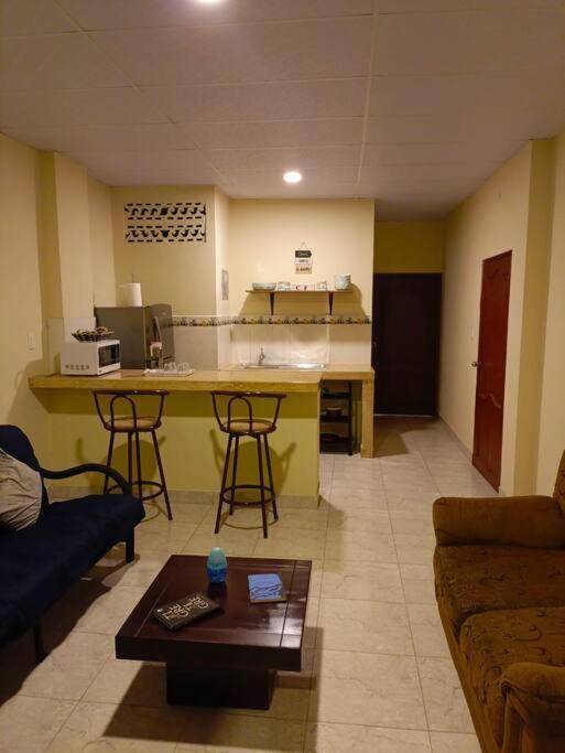 Gran suite acogedora con balcón