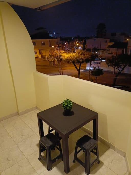 Gran suite acogedora con balcón