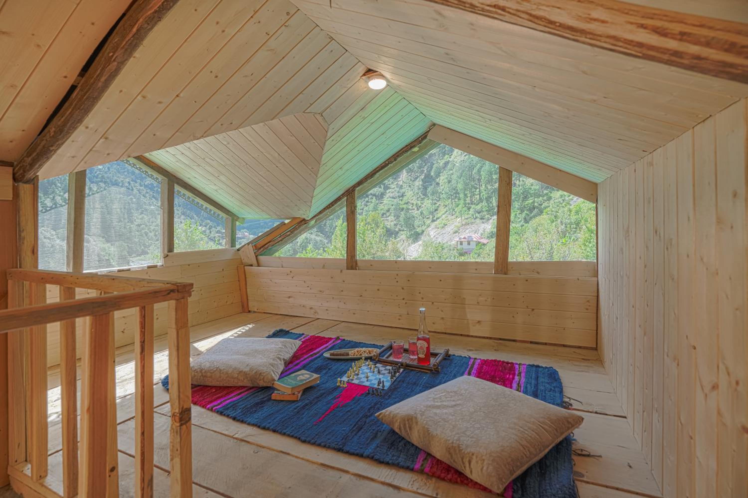 SaffronStays Fairytale Villa - 3 bedroom villa in orchards and access to the river