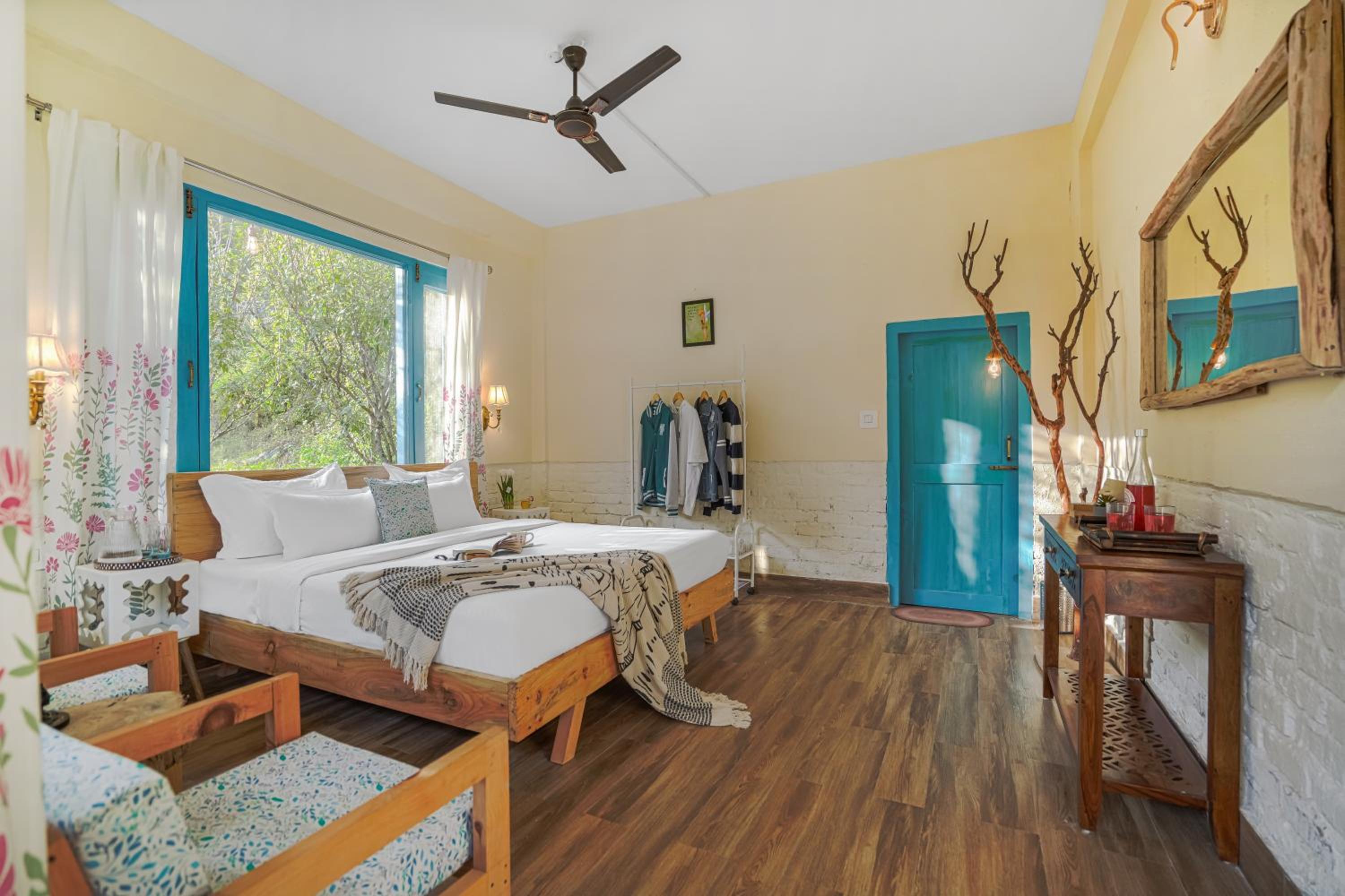 SaffronStays Fairytale Villa - 3 bedroom villa in orchards and access to the river