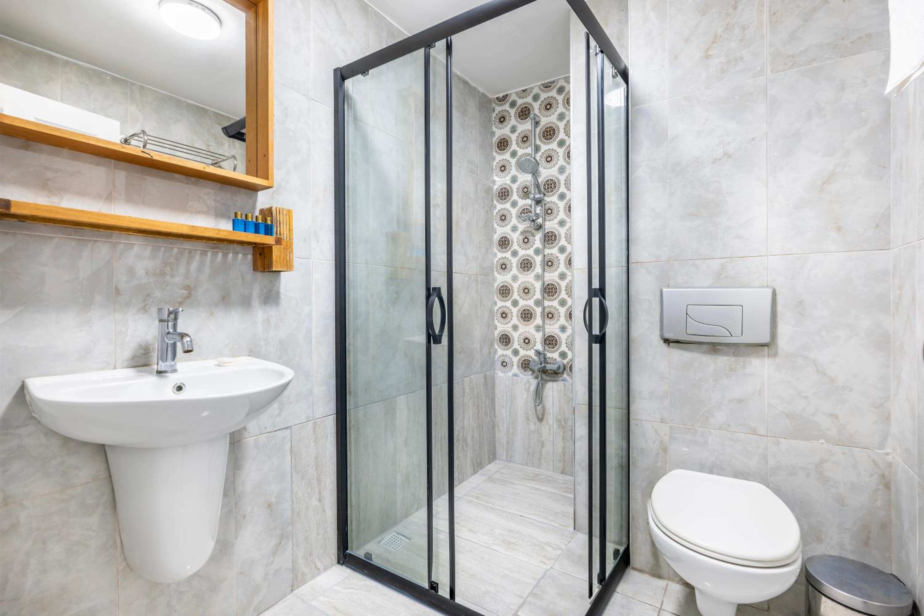 Taksim Dora Hotel