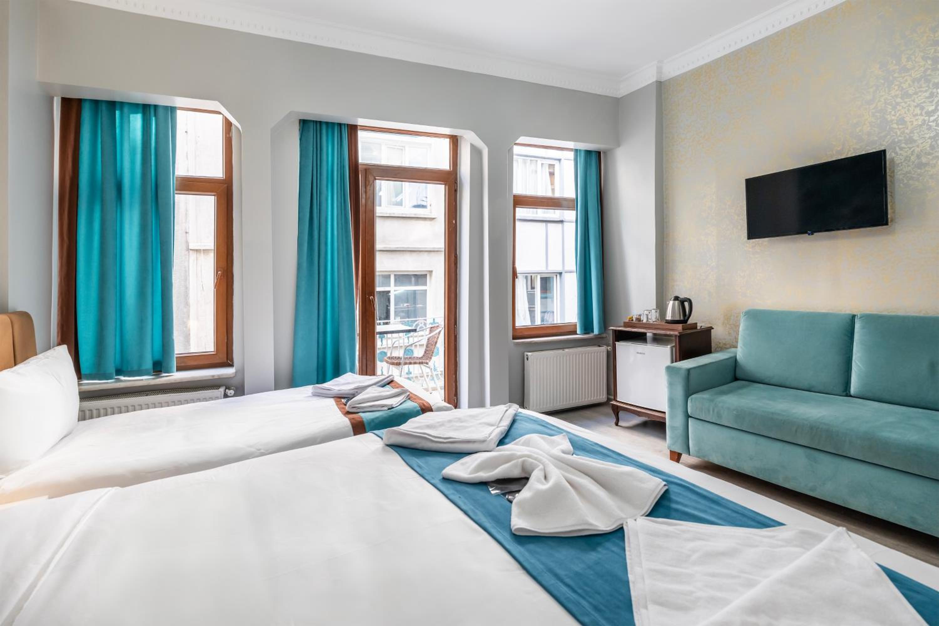 Taksim Dora Hotel