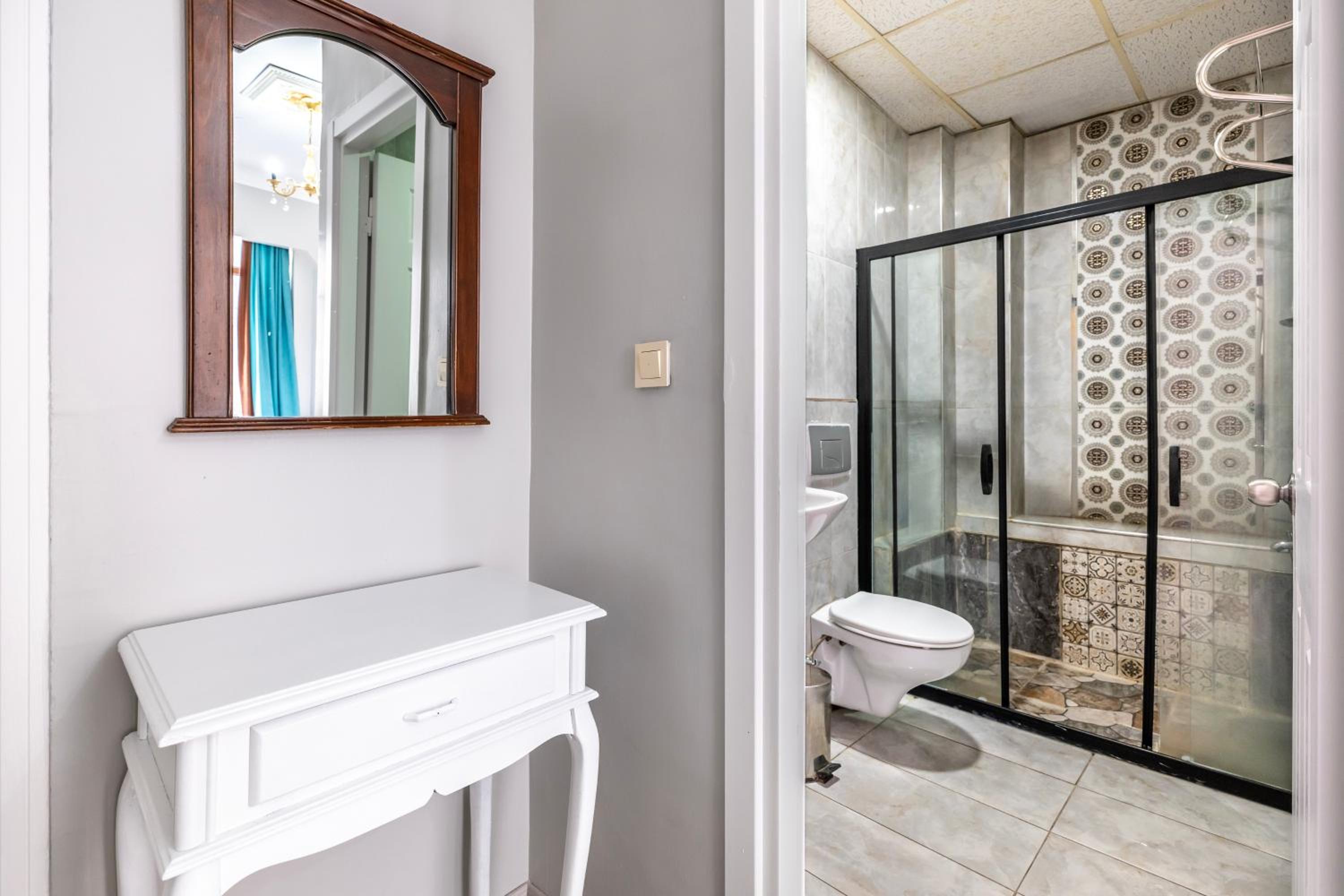 Taksim Dora Hotel