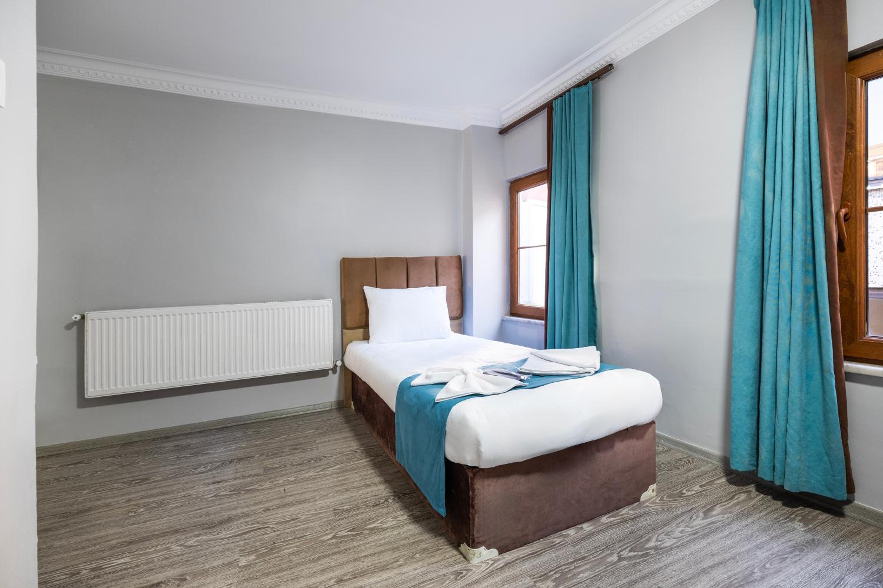Taksim Dora Hotel