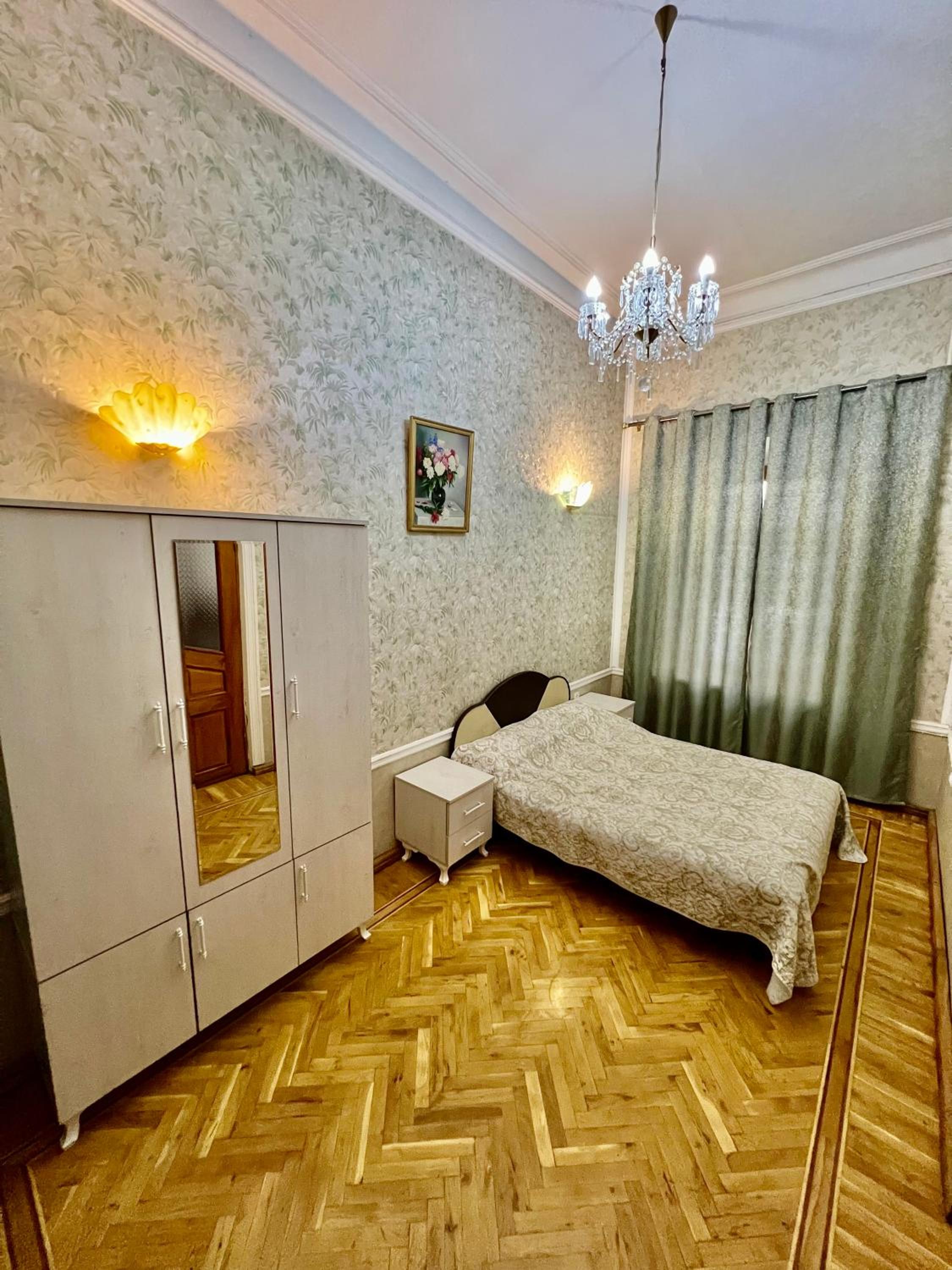 City Center Apartment, Nizami str