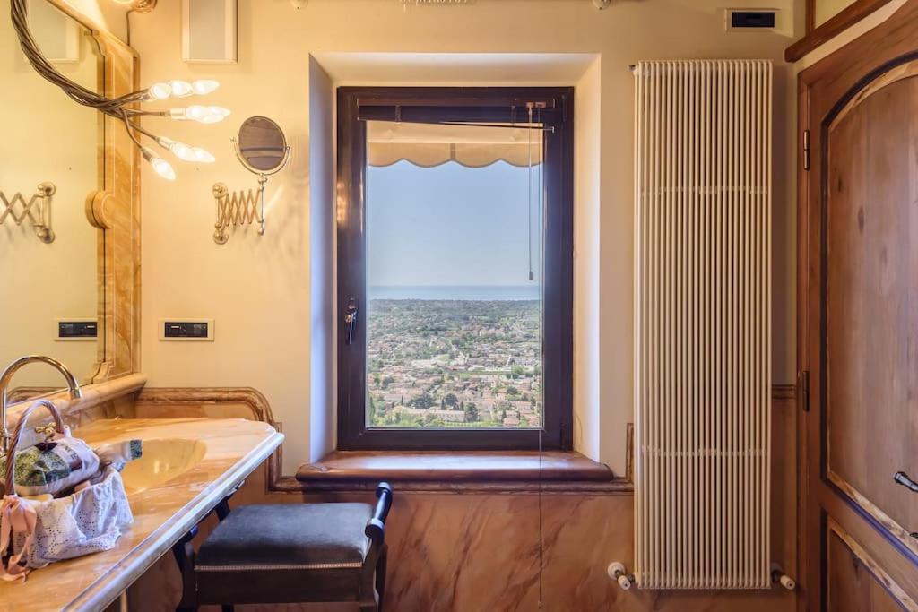GOLDEN LUXE - Luxury Villa whit Amazing Sea Wiew Pool