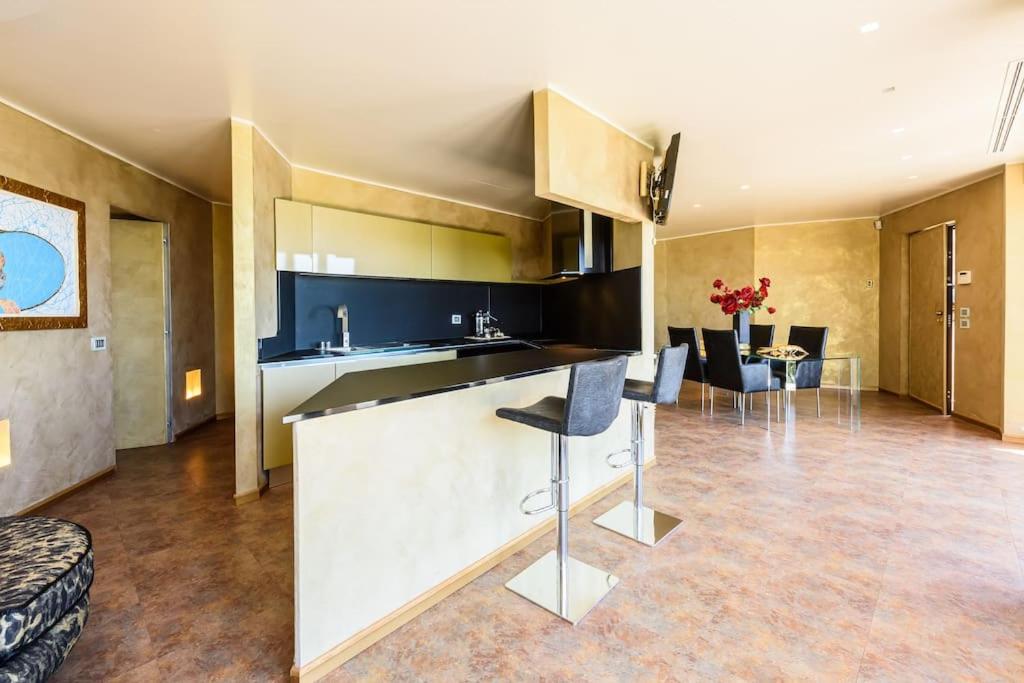 GOLDEN LUXE - Luxury Villa whit Amazing Sea Wiew Pool