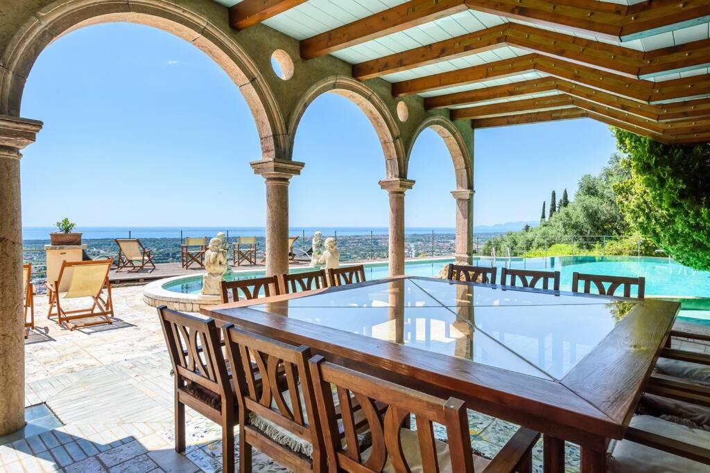 GOLDEN LUXE - Luxury Villa whit Amazing Sea Wiew Pool