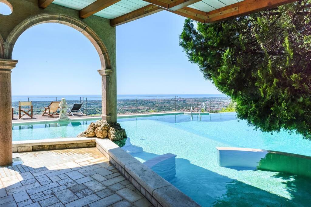 GOLDEN LUXE - Luxury Villa whit Amazing Sea Wiew Pool