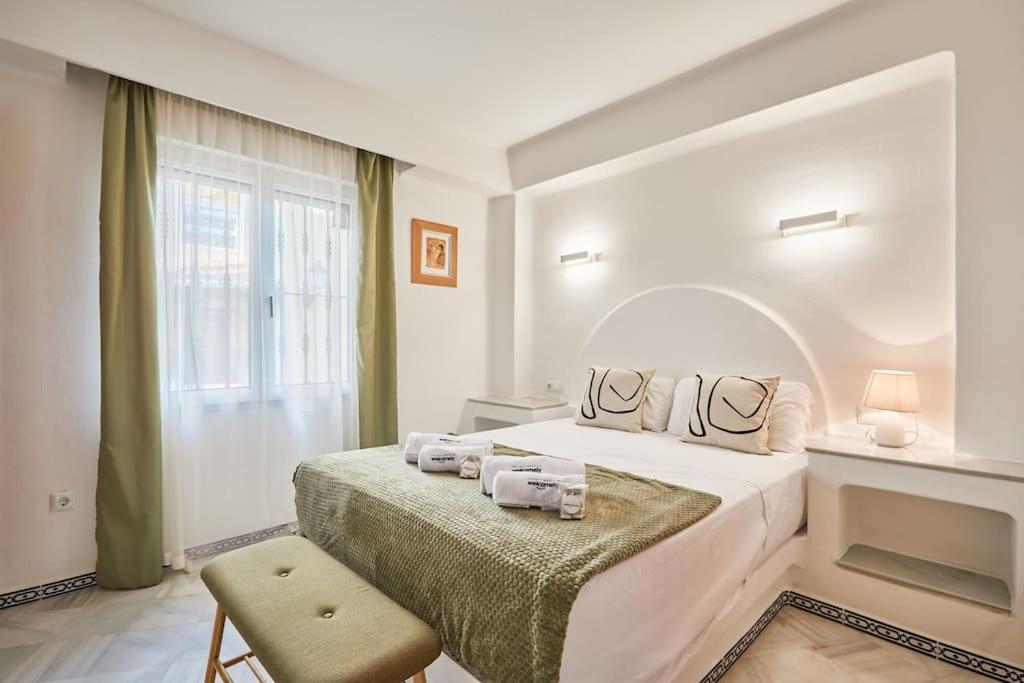 Mediterranean Style Apartment - by Welcomely