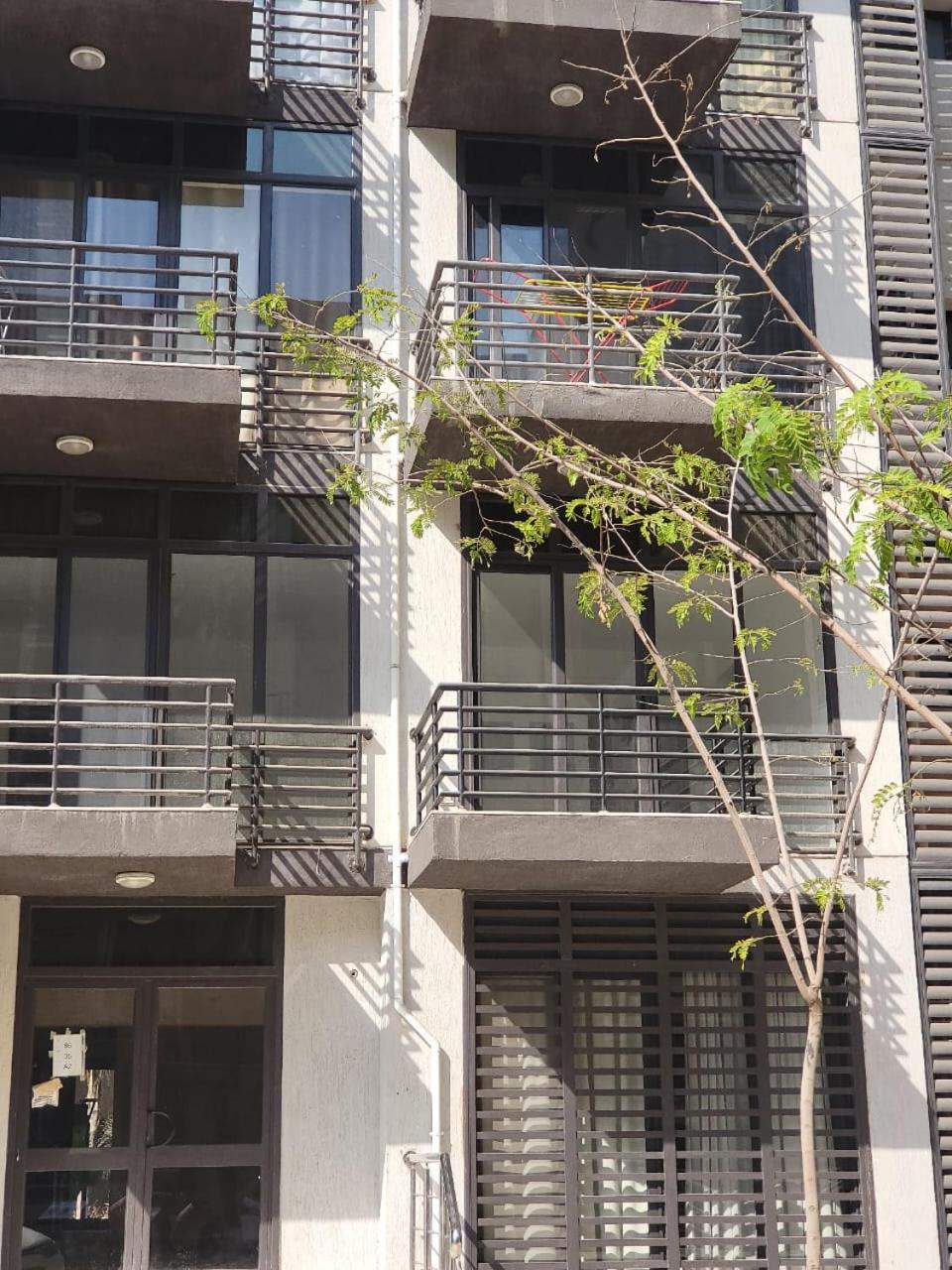 Hotel Madinity B8 - Fantasy Studio - Image 1