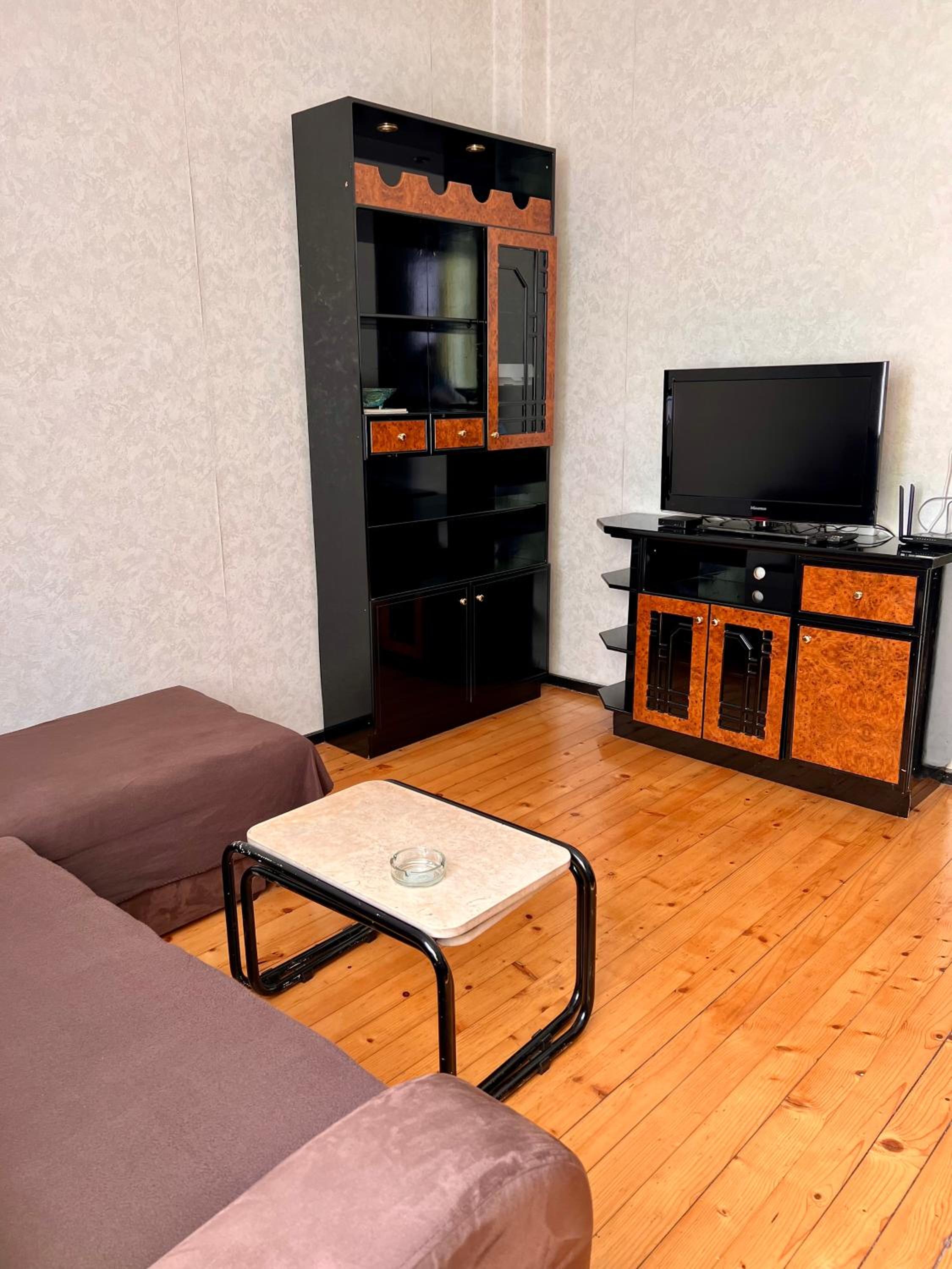 Serdika station, bright and cozy apartment