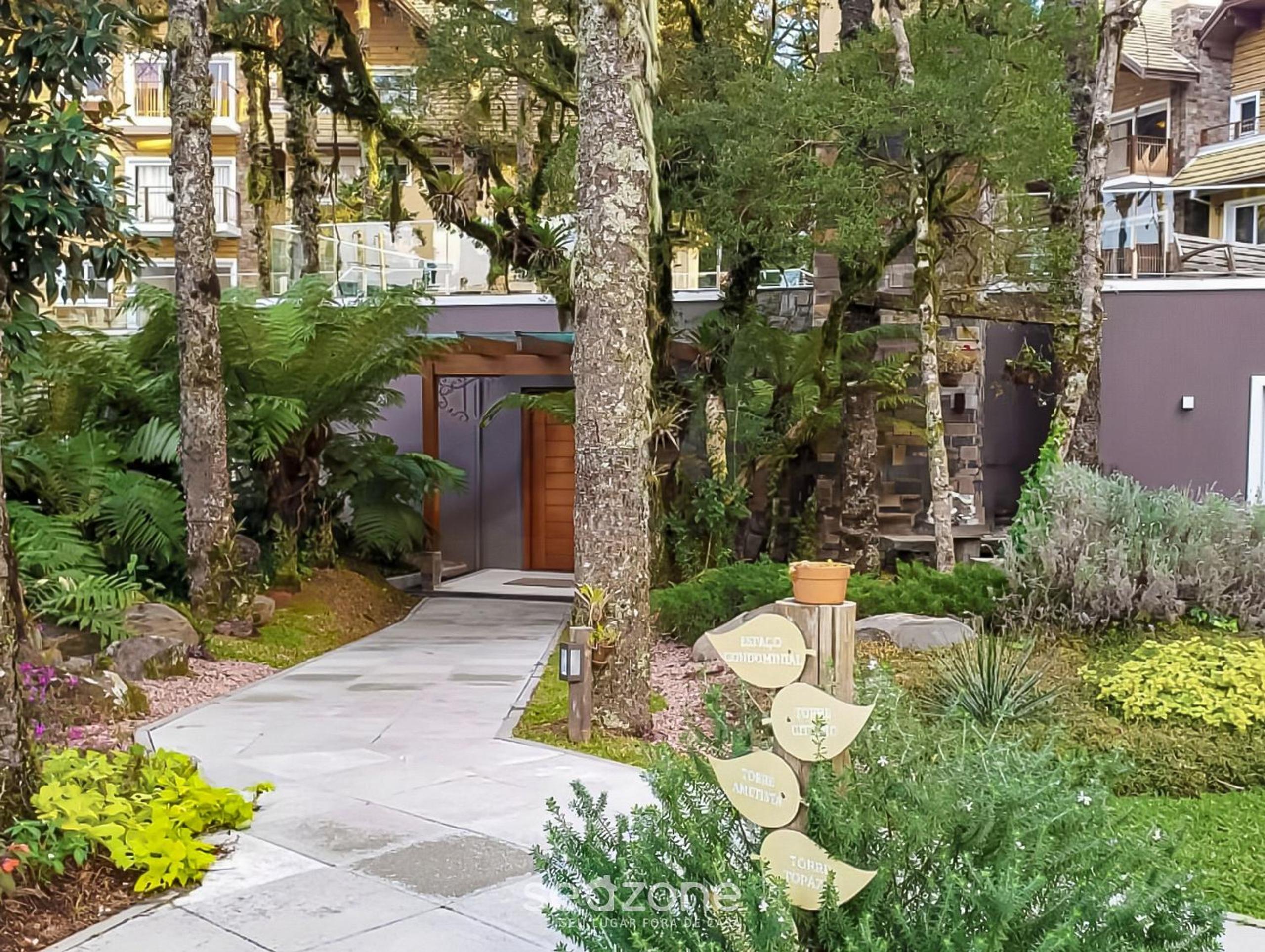Beautiful apartment with heated pool CAP0302