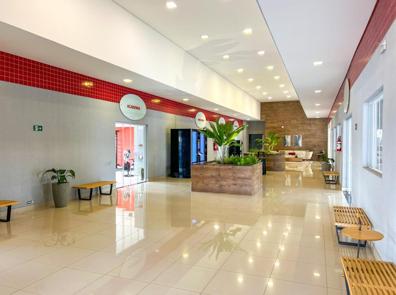 Apto c WiFi, espaco home office e boa localizacao