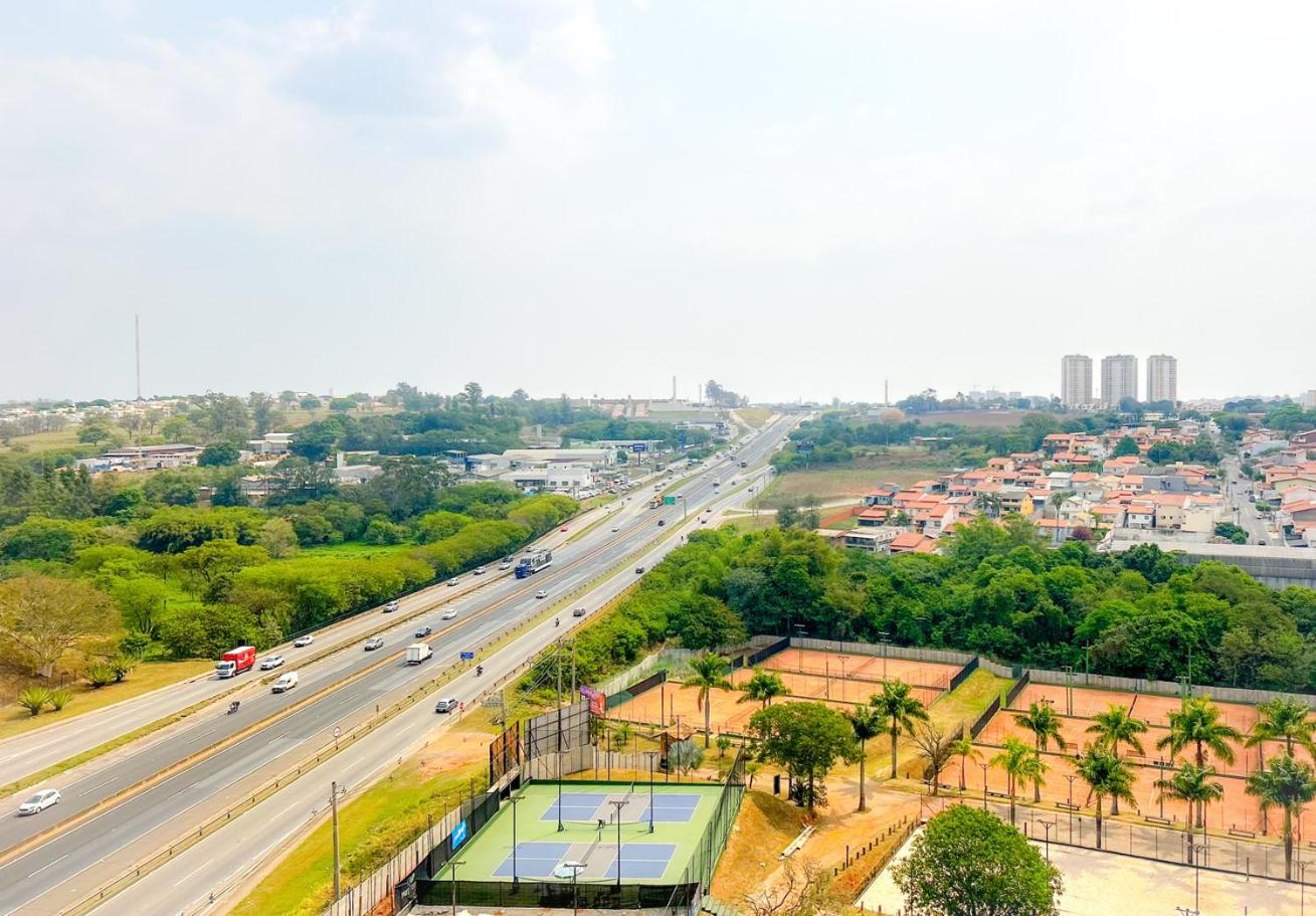 Apto c WiFi, espaco home office e boa localizacao