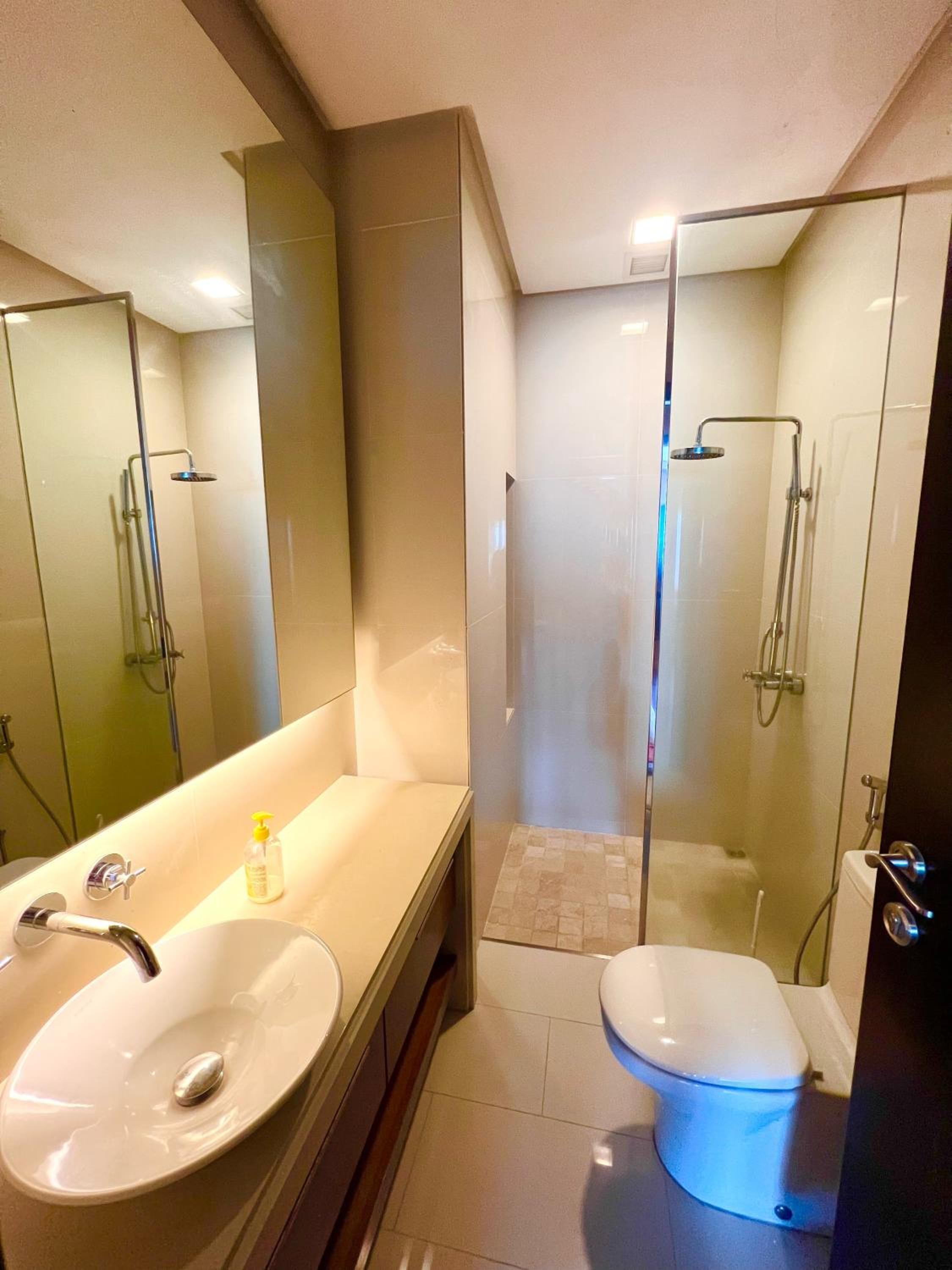 Luxury Seaview Family Suite at Straits Quay photo 4