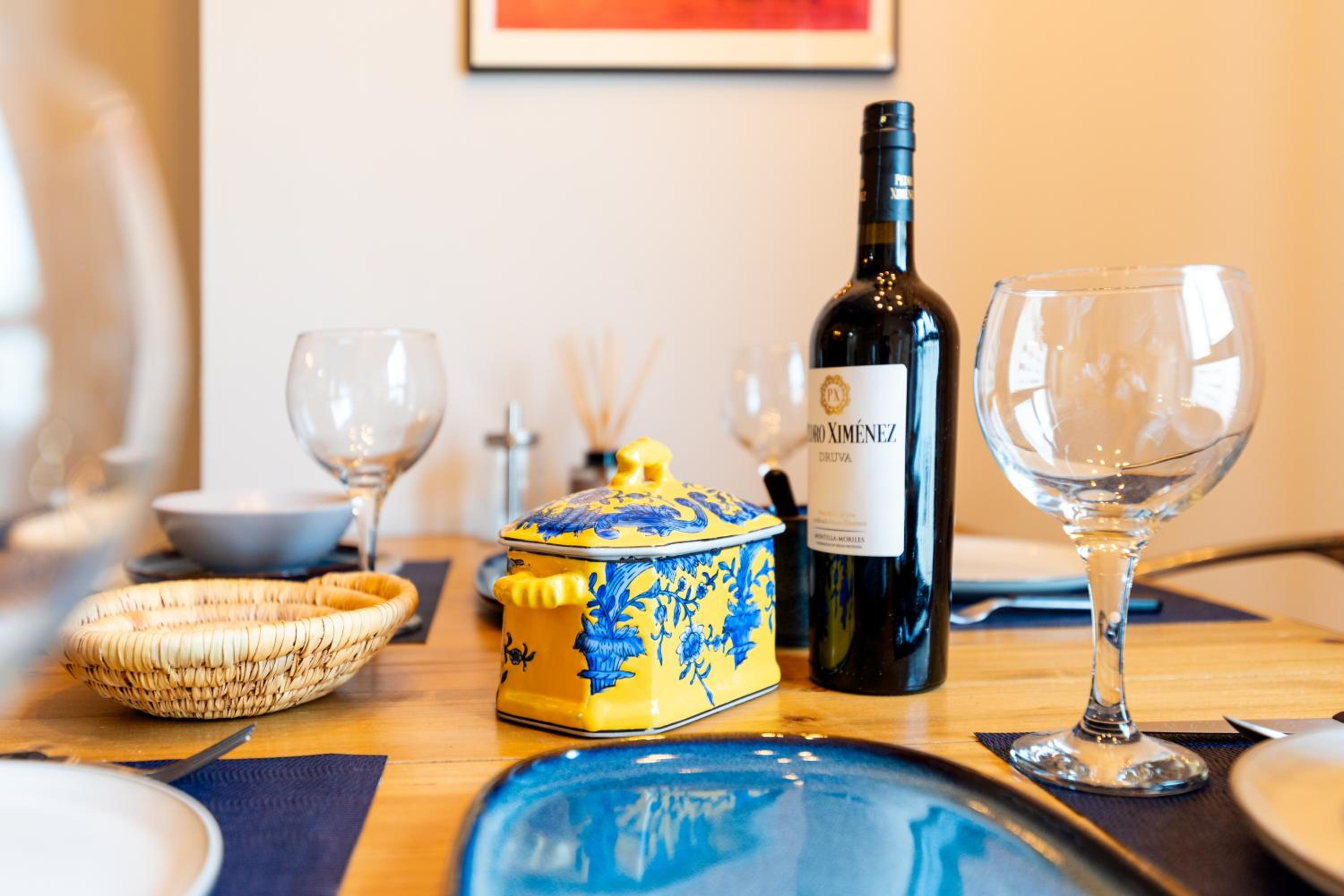 WintowinRentals Cozy newly renovated apartment in Malaga