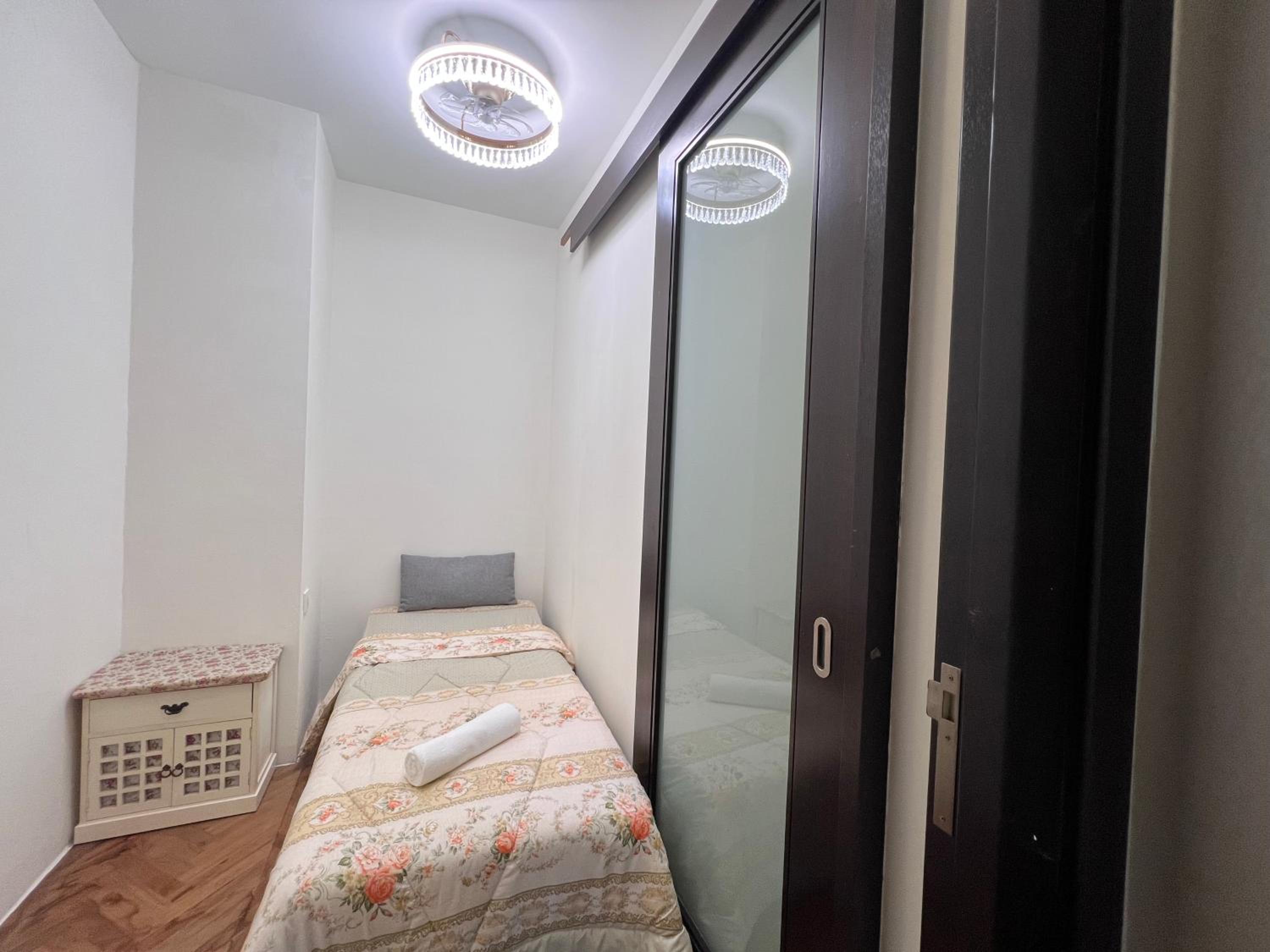 Luxury Seaview Family Suite at Straits Quay photo 7