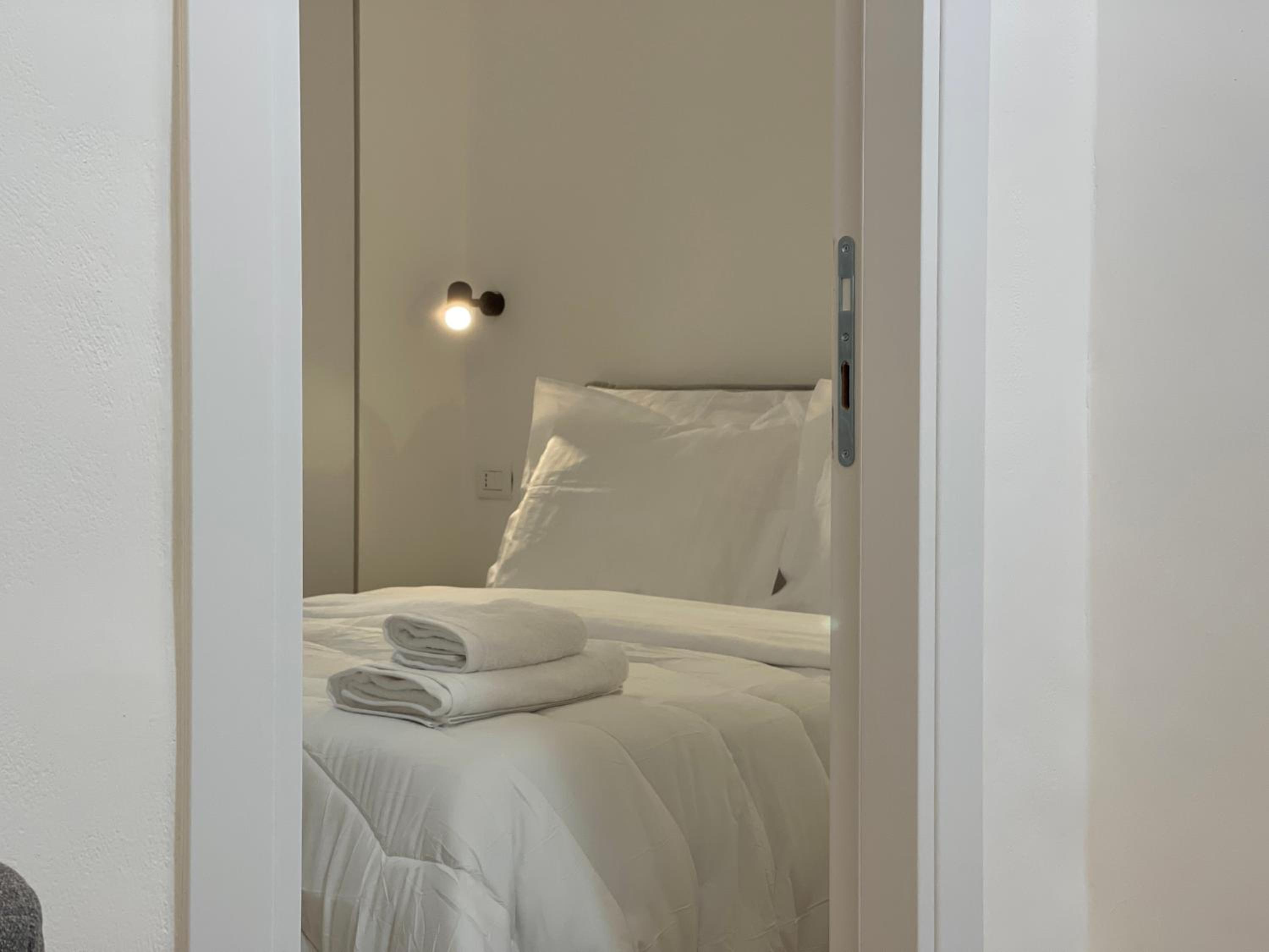 Magnetic Apartments