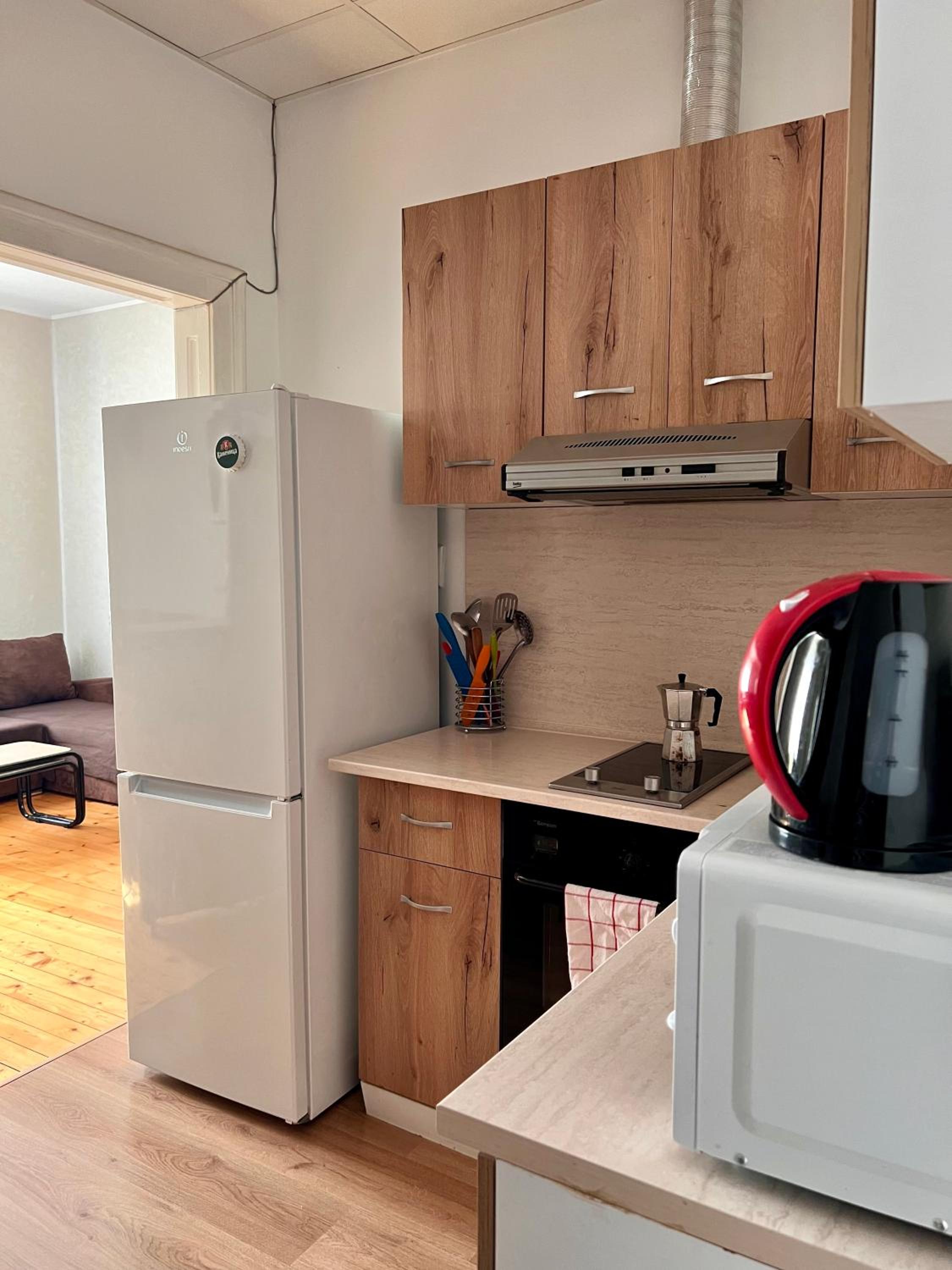 Serdika station, bright and cozy apartment